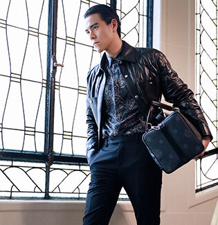 Archives: Berluti Fall 2020 - Eddie Peng