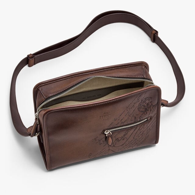 Journalier Scritto图纹皮革邮差包, SOFT BROWN, hi-res 11
