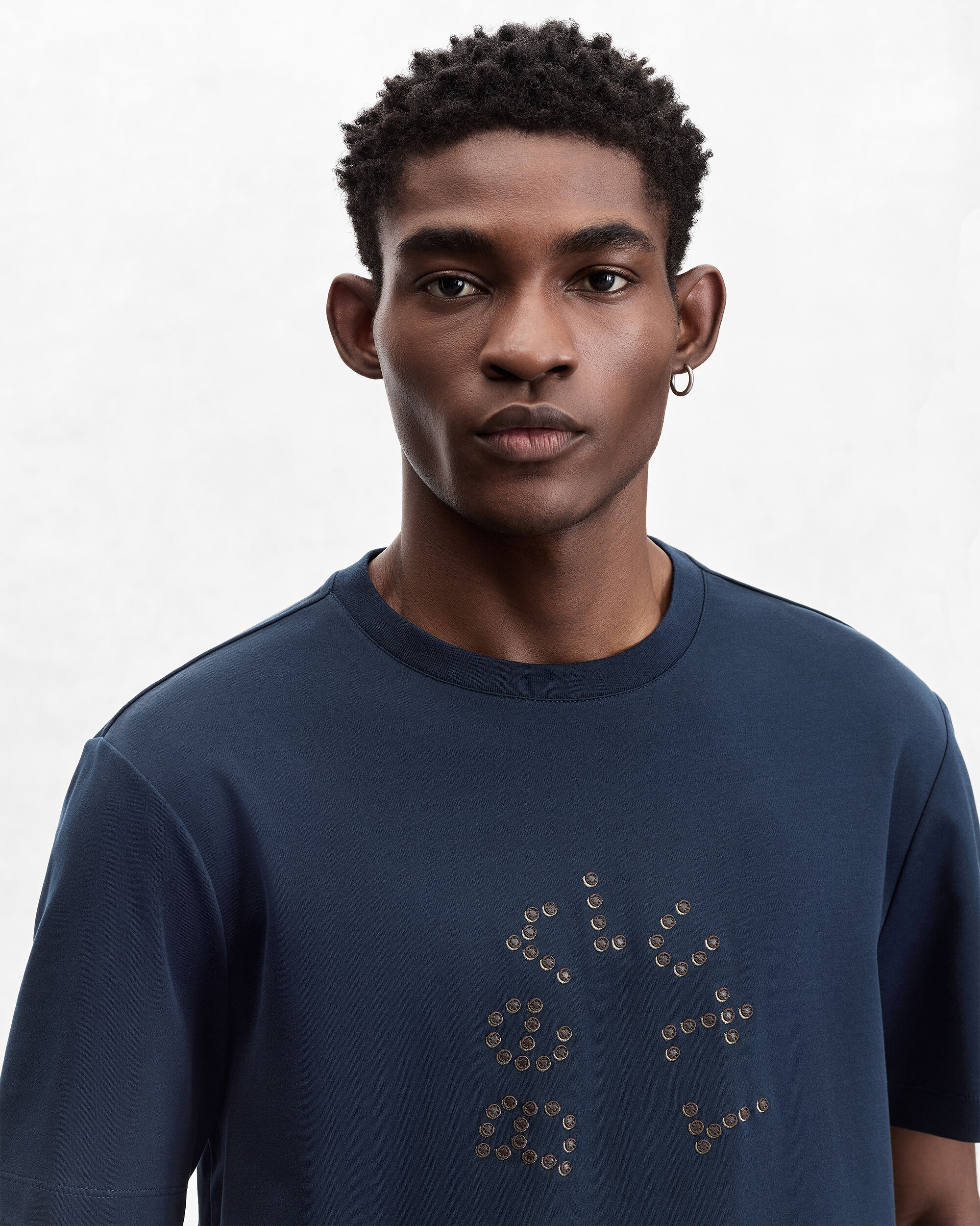 ベルルッティ レザータブ Tシャツ Berluti ベルルッティ レザー スタッズ Tシャツ | ベルルッティ JP