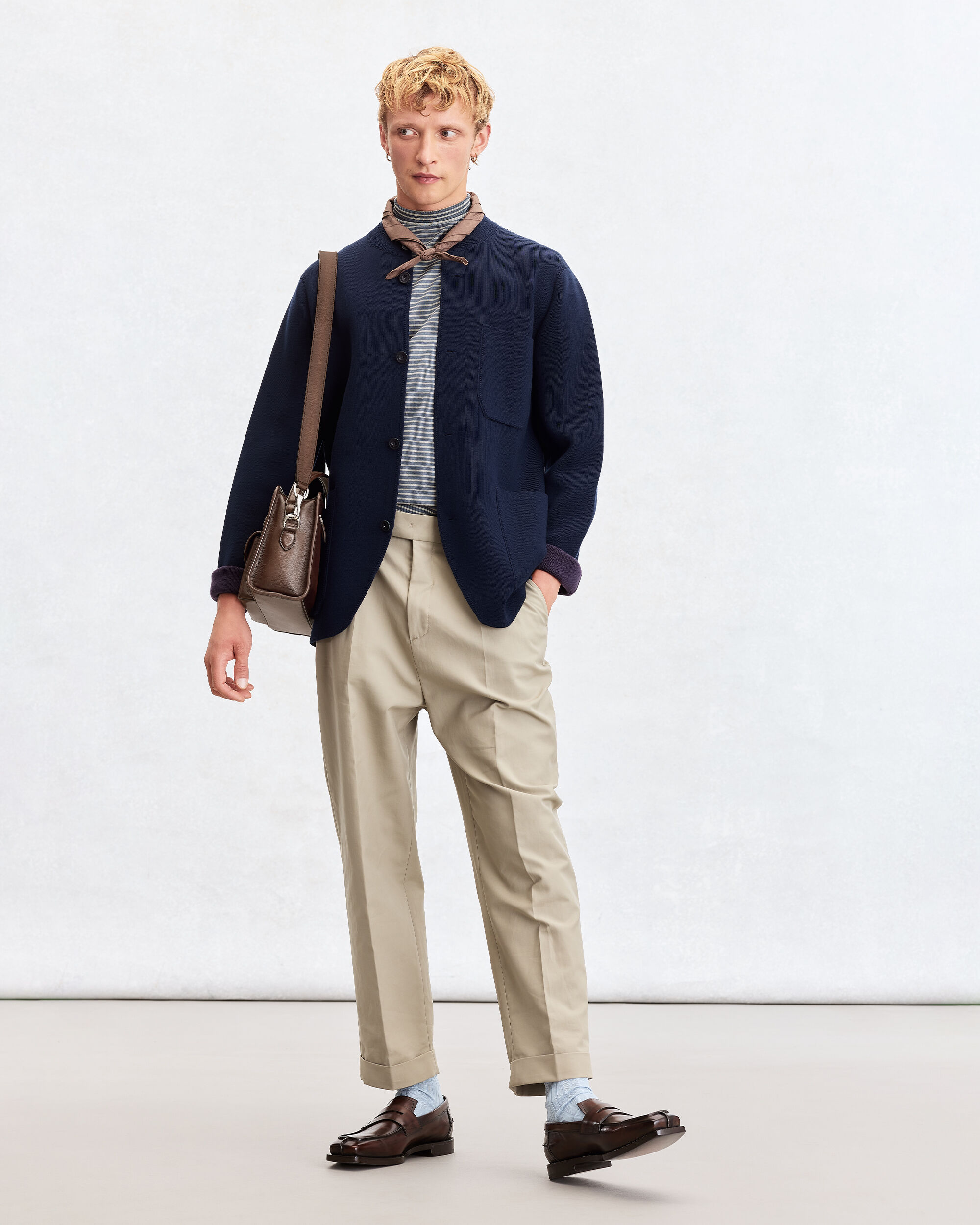 BERLUTI メッセンジャー レザー　ベネチアレザー　アイスブラウン ベルルッティ カリグラフィ エベネ ヴェネチアンレザー ブラウン 【471