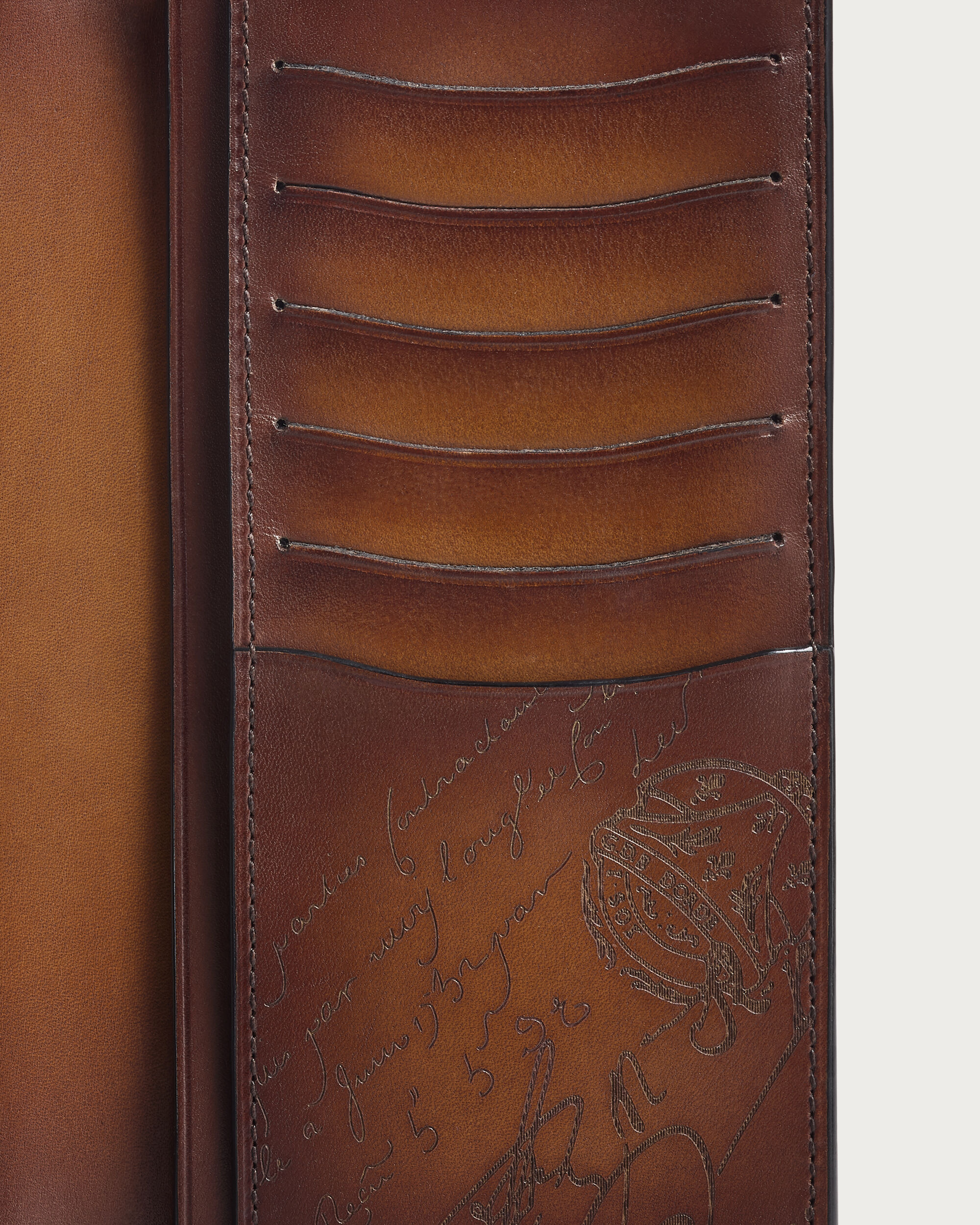 サンタル フラップ ロングウォレット | ベルルッティ JP