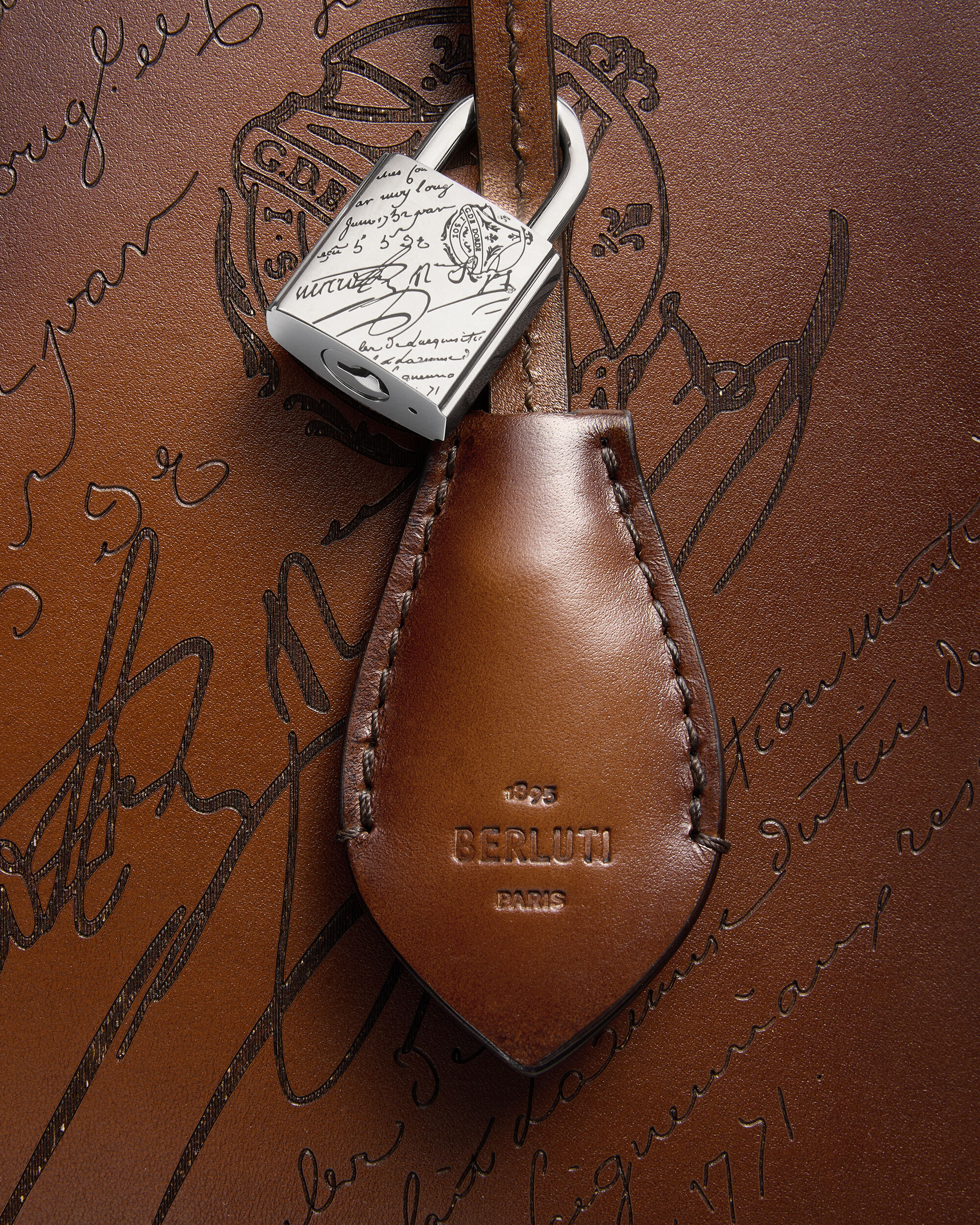 エミーオ ブリーフケース | ベルルッティ JP