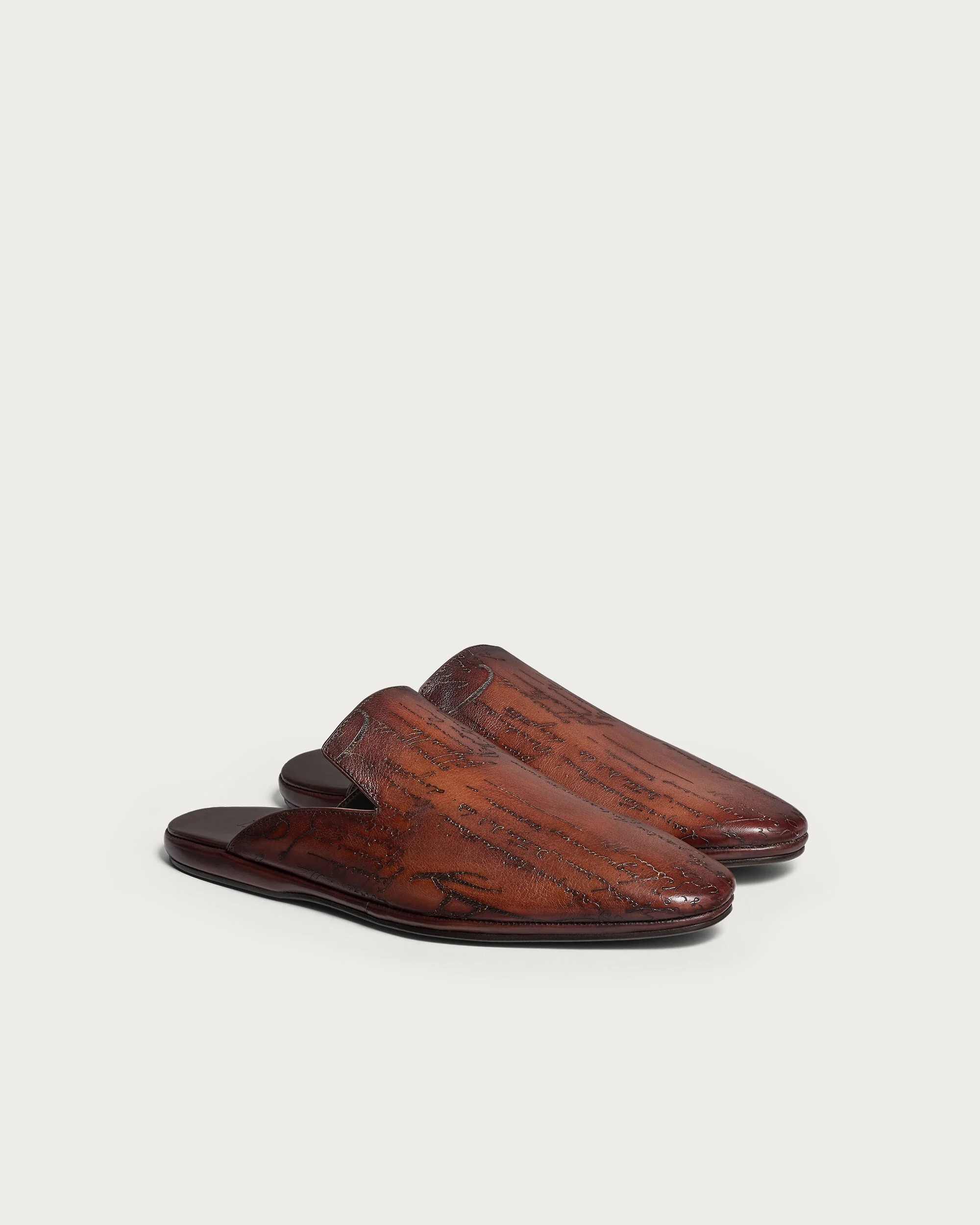 Cyrus Mule, Tabacco, hi-res