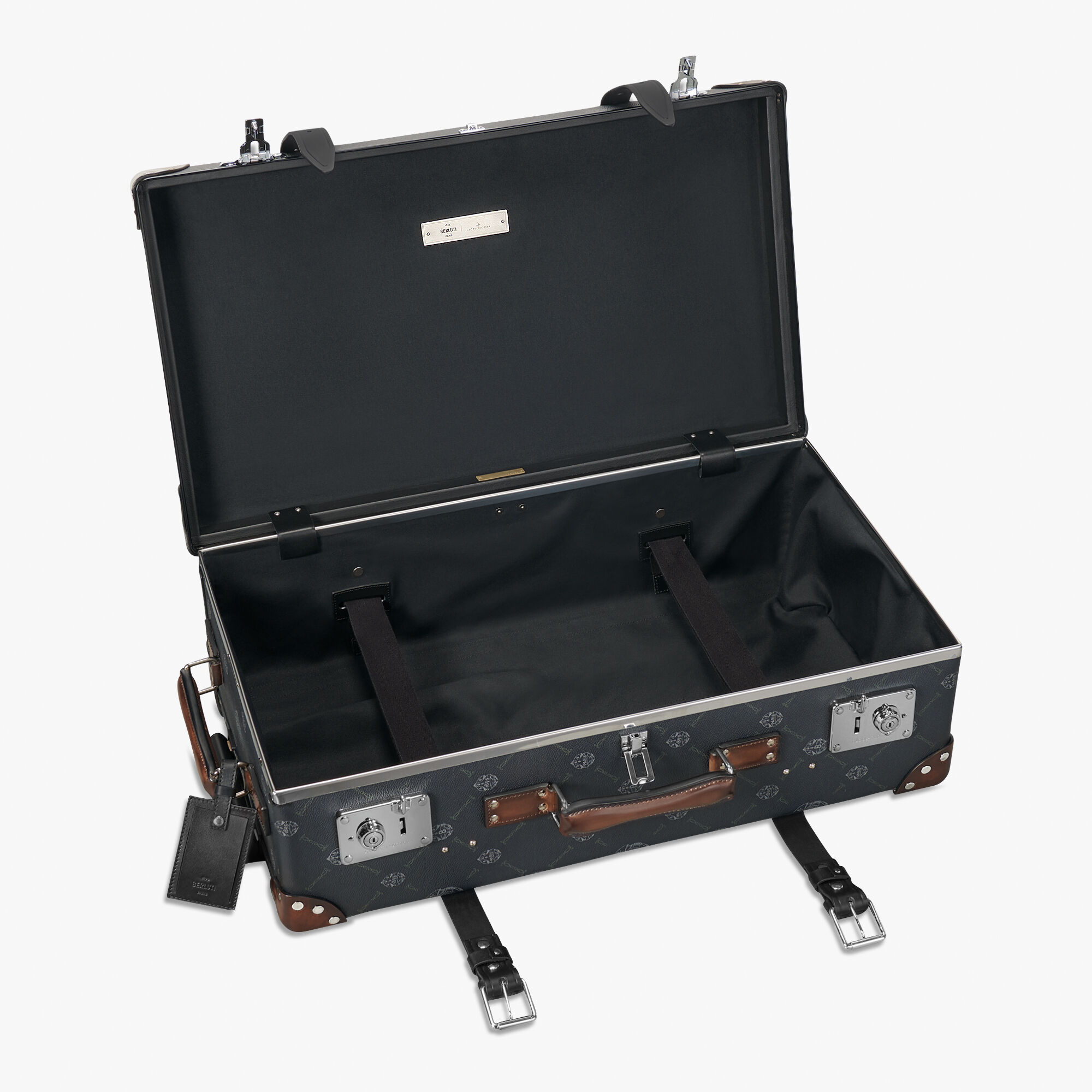globe trotter luggage sale