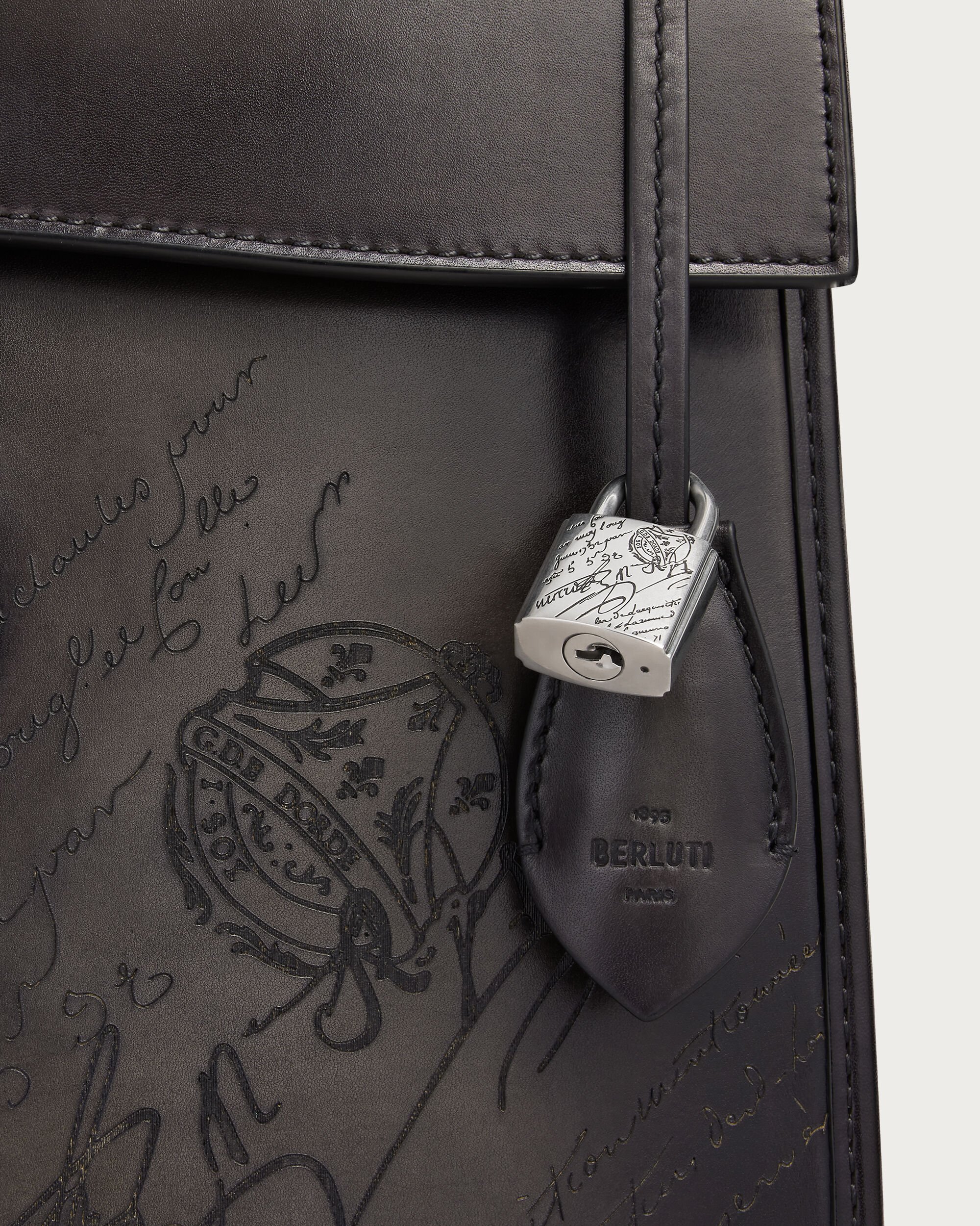 エミーオ ブリーフケース | ベルルッティ JP