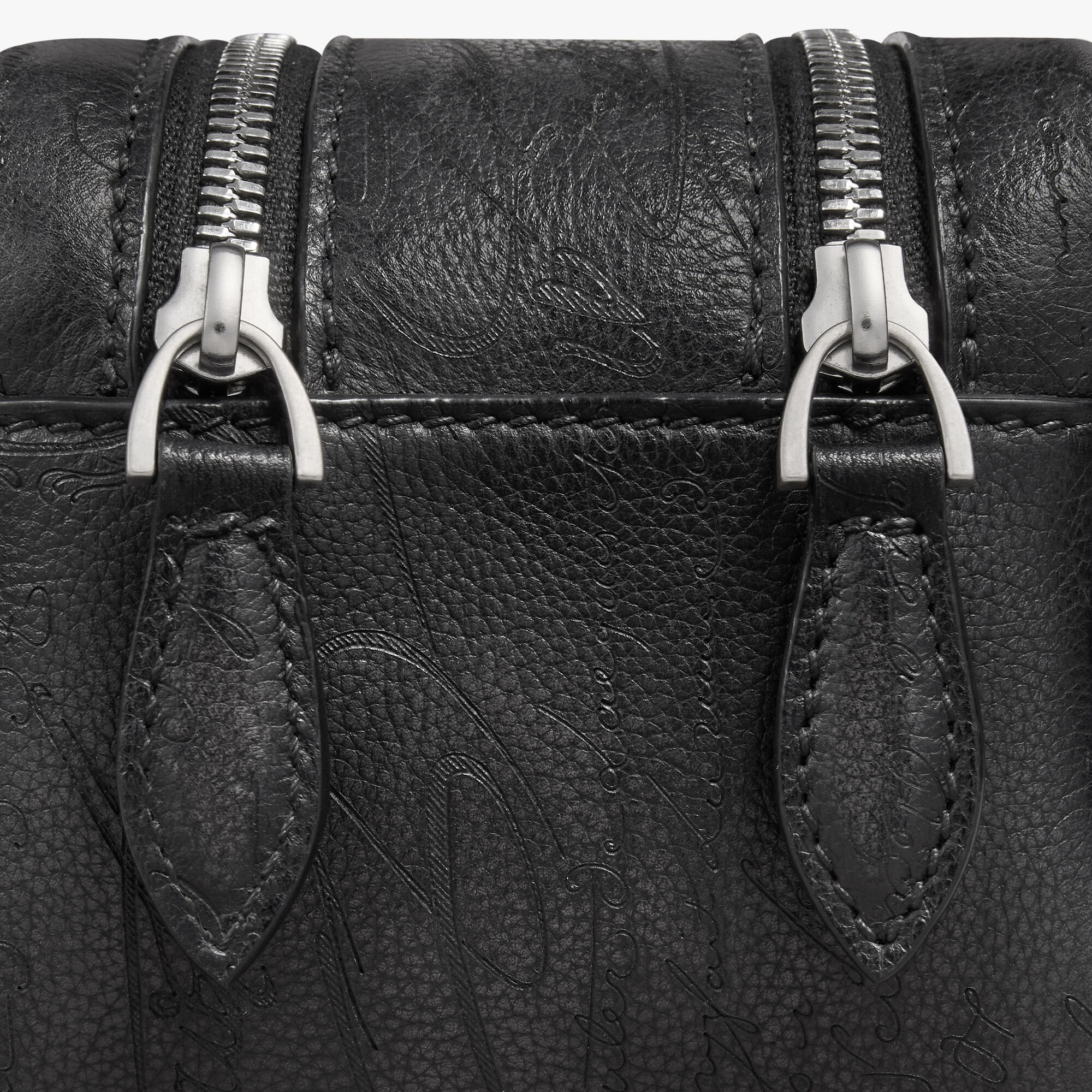 ベルルッティ フォーミュラ 1003 スクリットレザー ジップポーチ