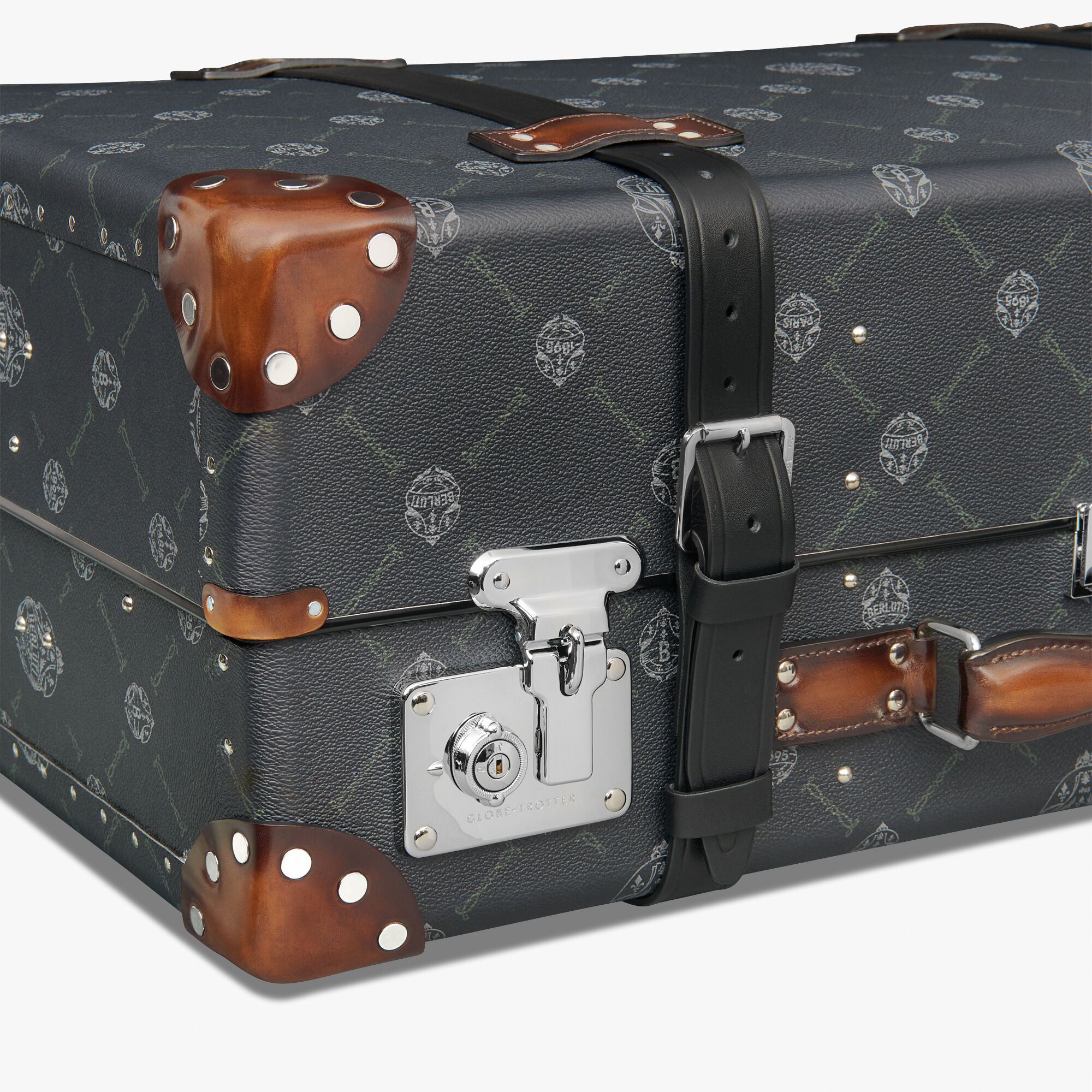 globe trotter luggage usa