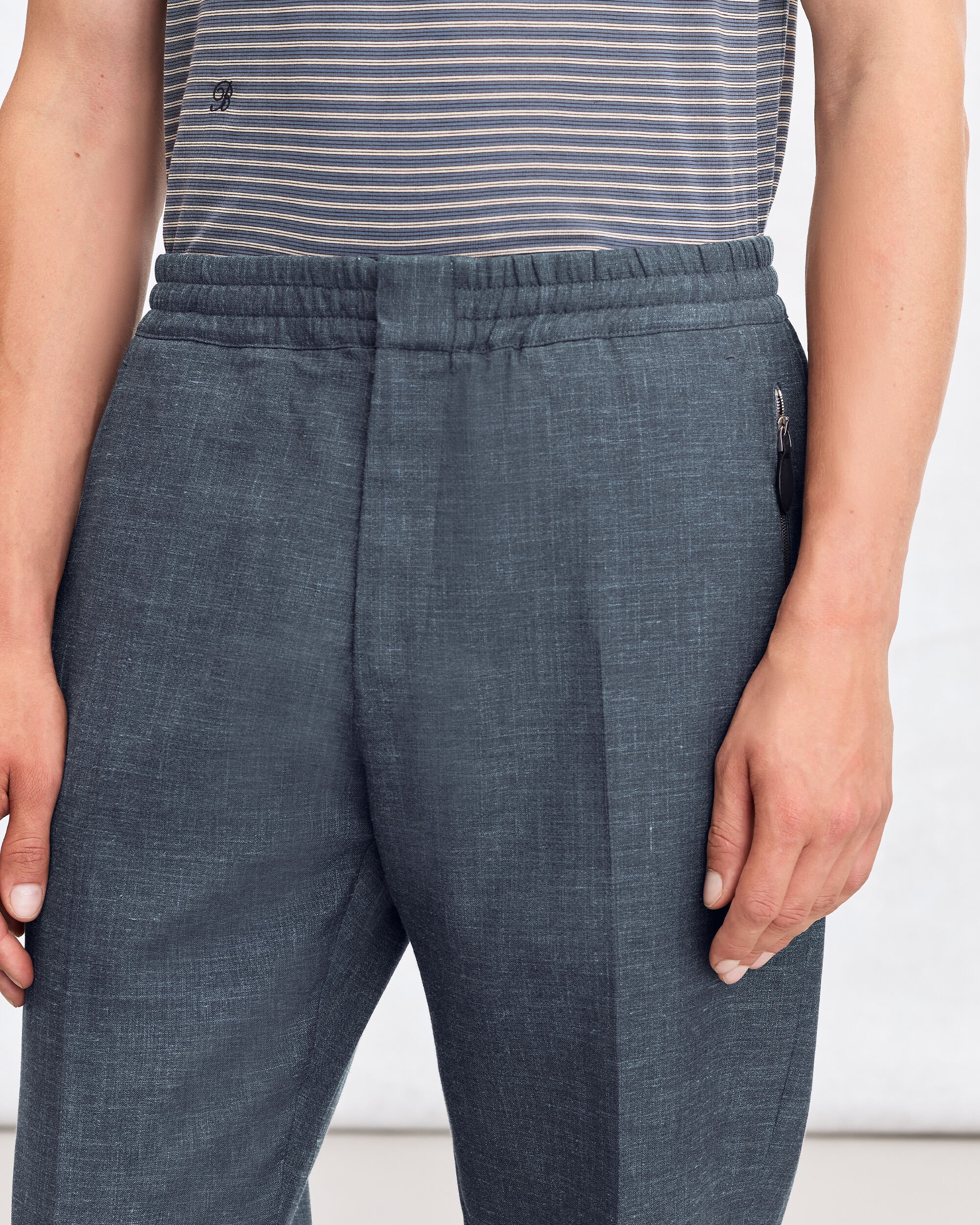 Fast Track Jogpants with Leather Zip-puller, Steel Blue & Cloudy Blue, hi-res