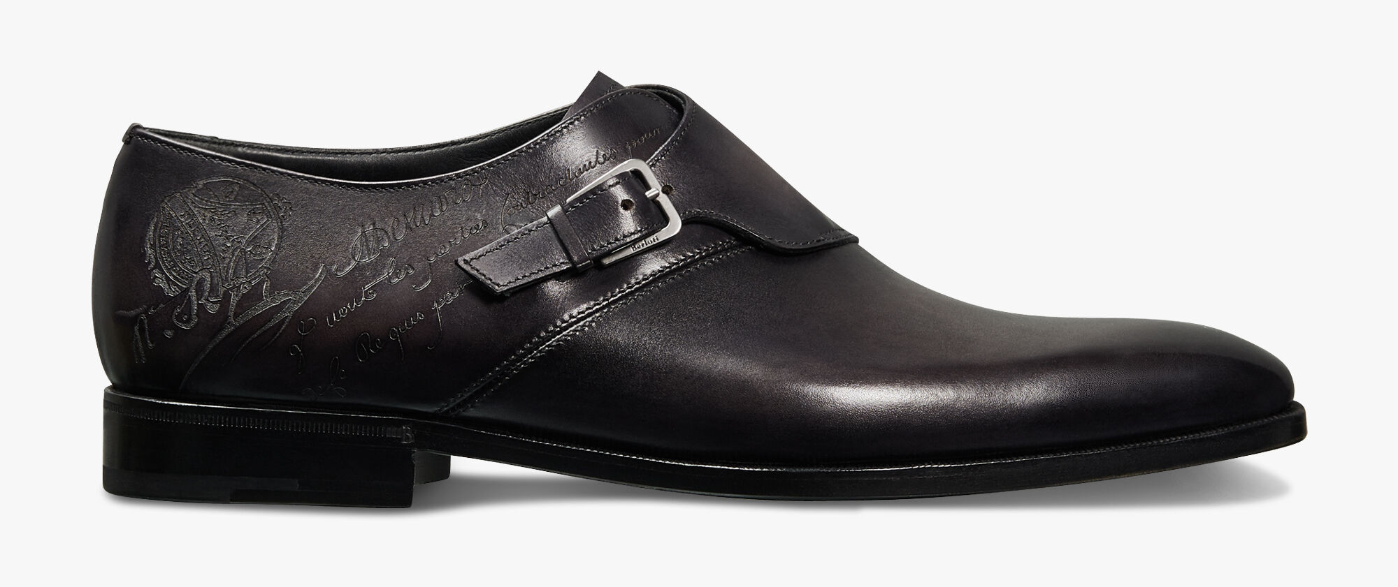 soulier à boucle