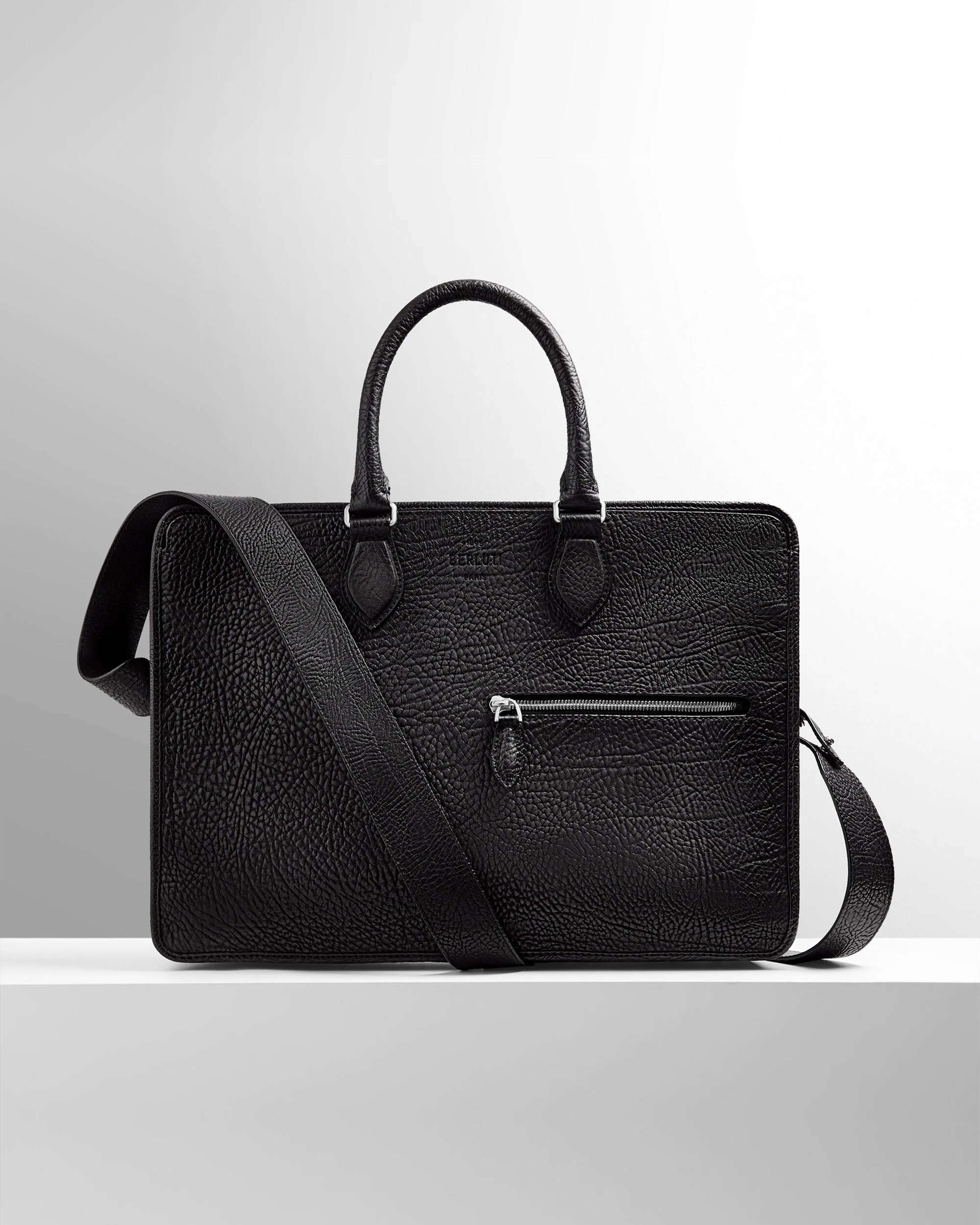 Un Jour Briefcase, Carbon Black, hi-res