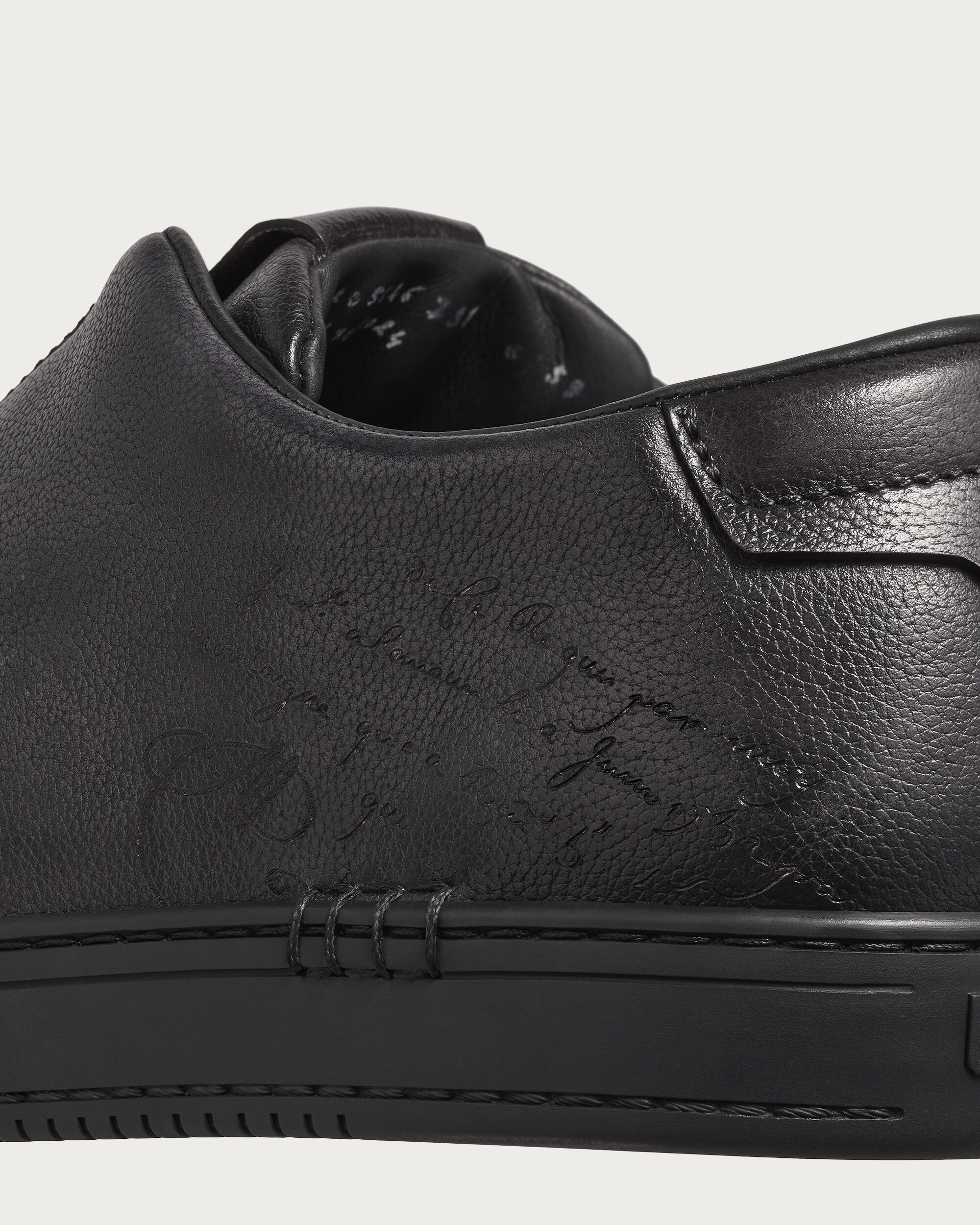 プレイタイム スリッポン | ベルルッティ JP