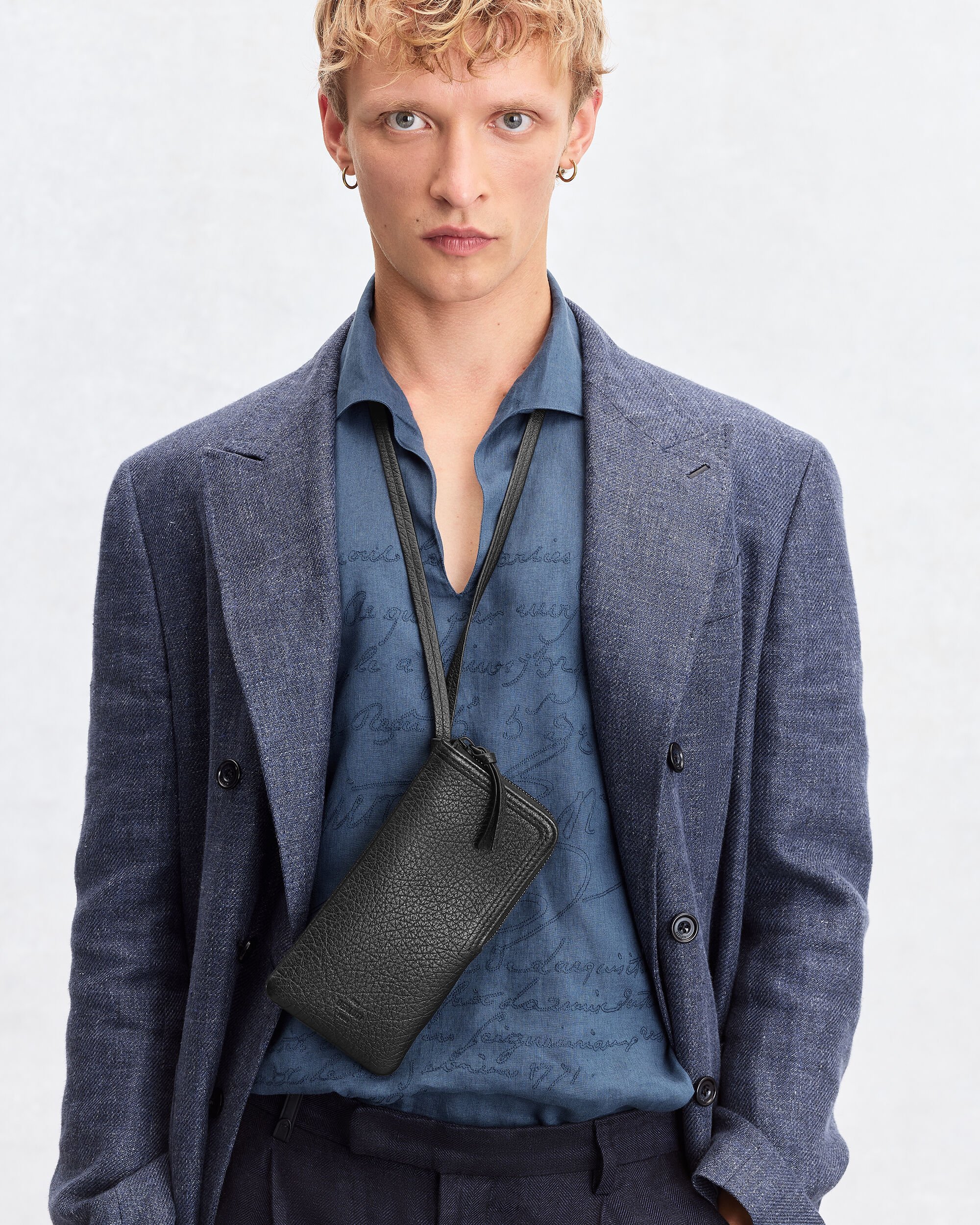 Neck Zipped Pouch, Deep Black, hi-res