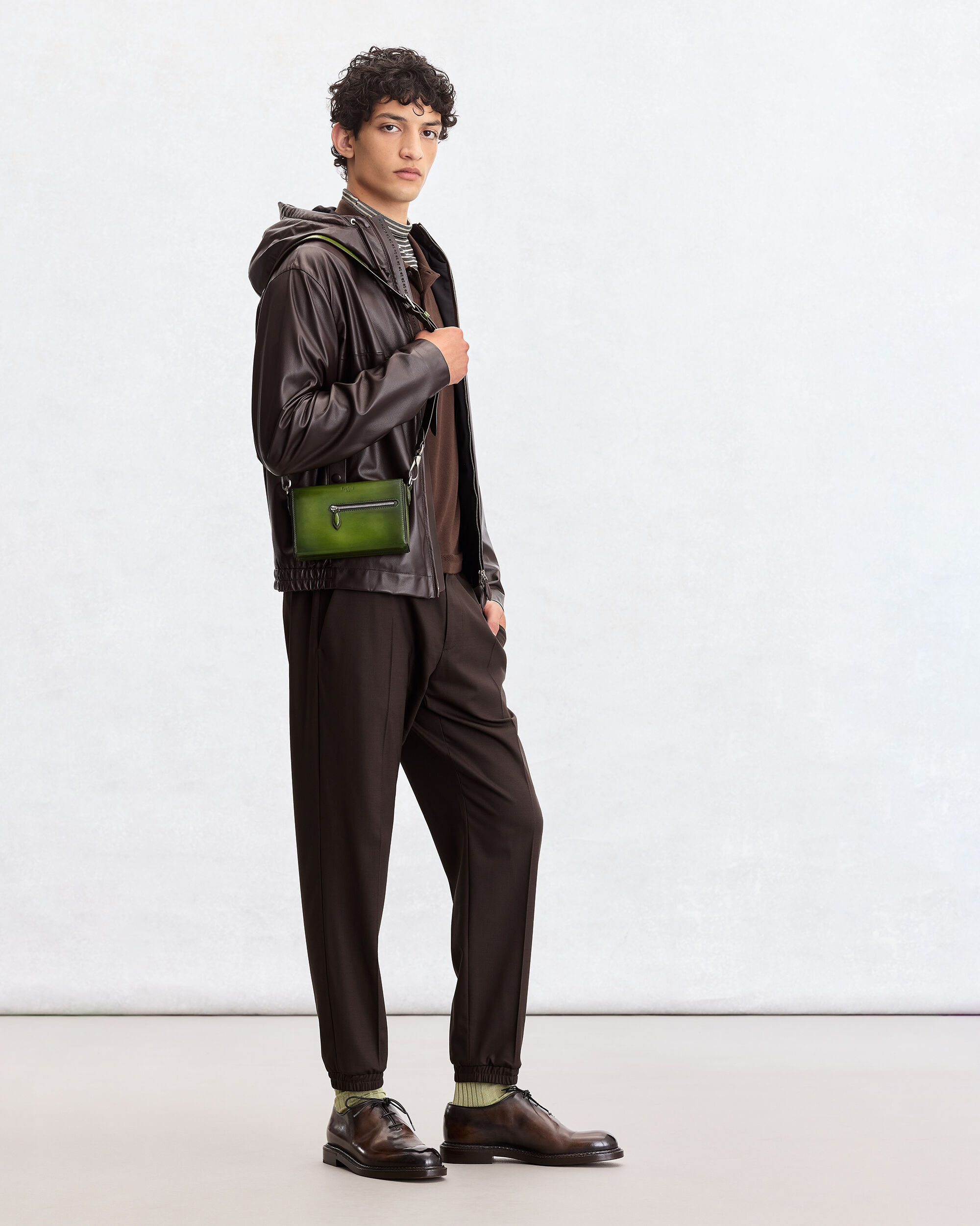 1 Jour De Poche Messenger, Racing Green, hi-res