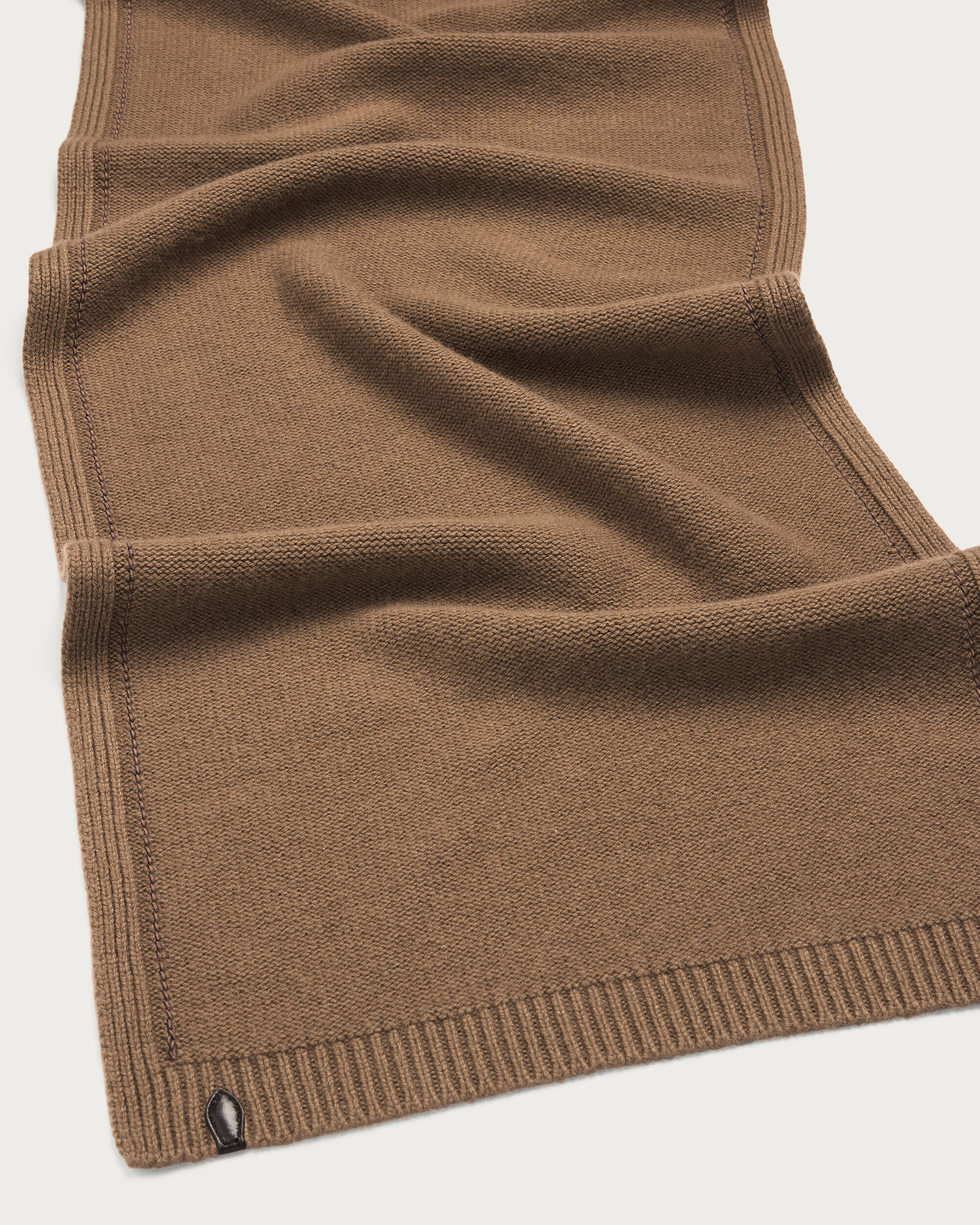 &Eacute;charpe avec D&eacute;tail Cuir Tress&eacute;, Walnut, hi-res