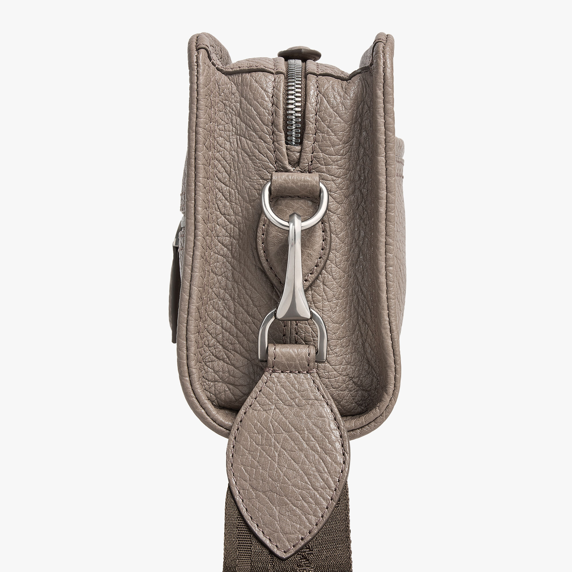 関税なし★BERLUTI ジュルナリエ XS メッセンジャー★VIP価格 ジュルナリエ XS レザー メッセンジャー | ベルルッティ JP