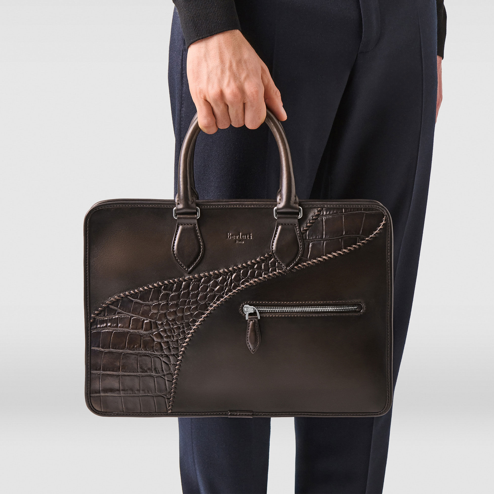 限定モデル Berluti 龍モチーフ アンジュール ブリーフケース 限定モデル Berluti 龍モチーフ アンジュール ブリーフケース