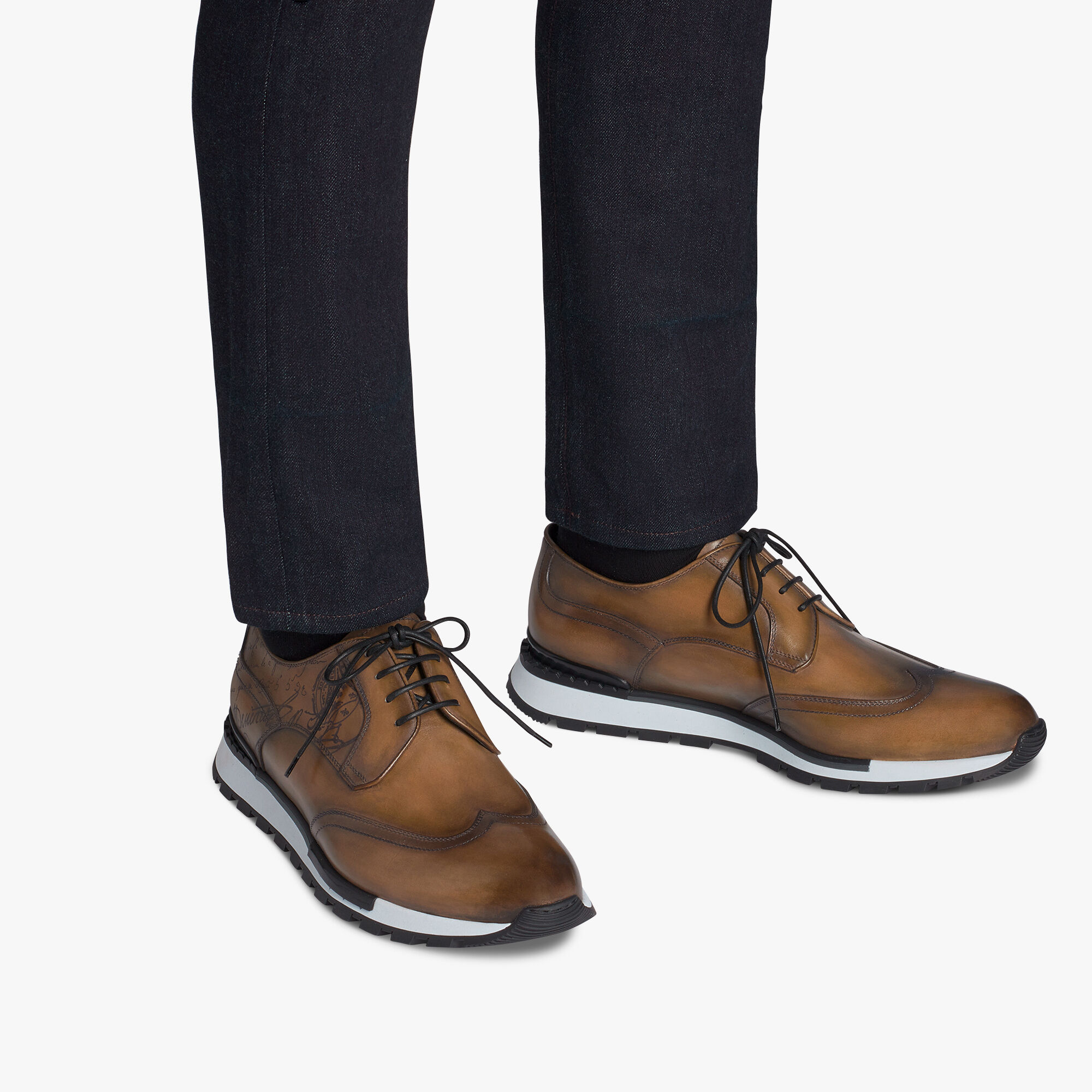 Fast outlet track shoes