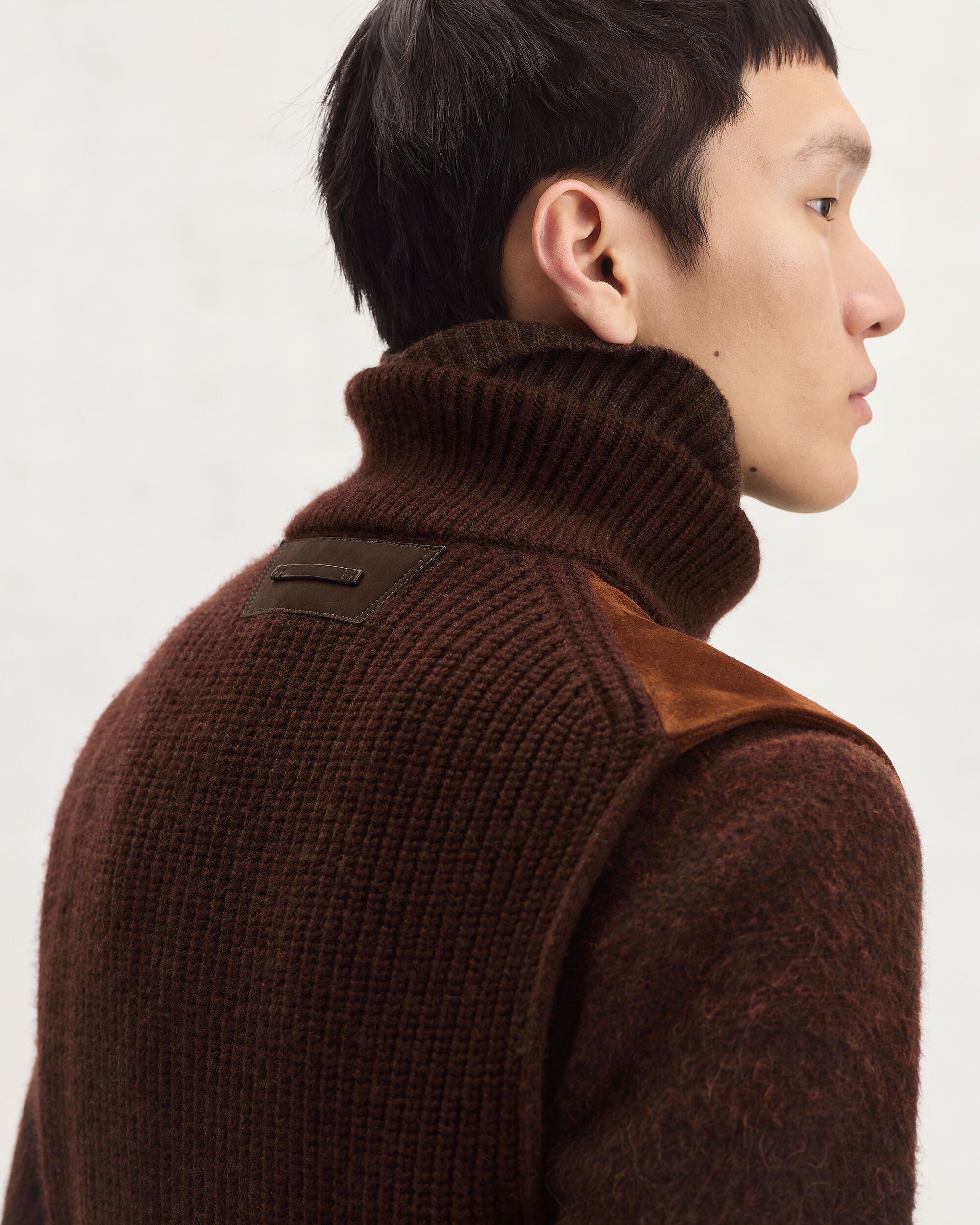 Gilet Mix Mati&egrave;re avec D&eacute;tails en Cuir, Chestnut, hi-res