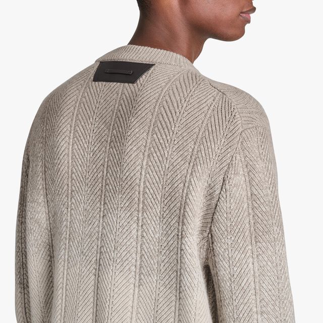 Gradient Cashmere Crewneck, WARM BEIGE, hi-res 5