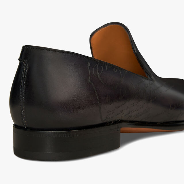 Cursive Galet Alligator Leather Loafer