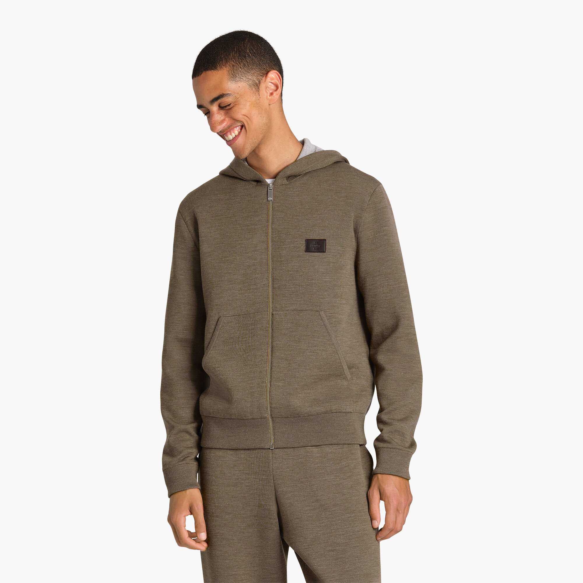 Nike hoodie that top covers face