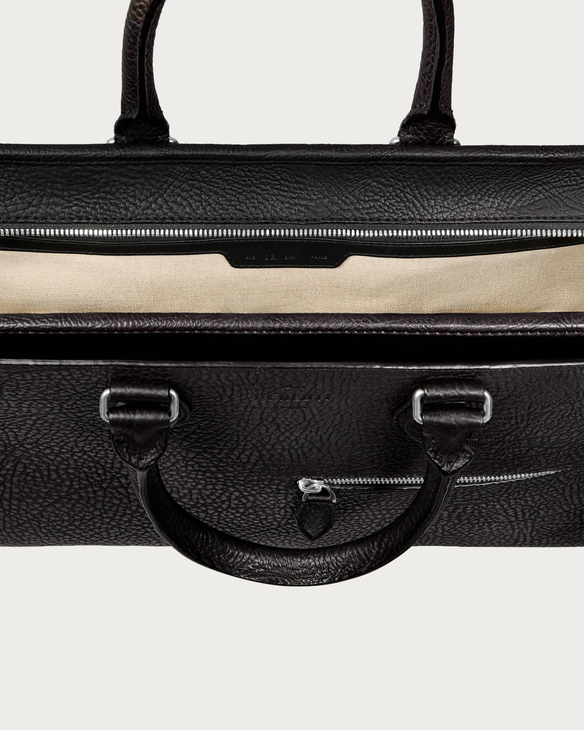 Un Jour Briefcase, Carbon Black, hi-res