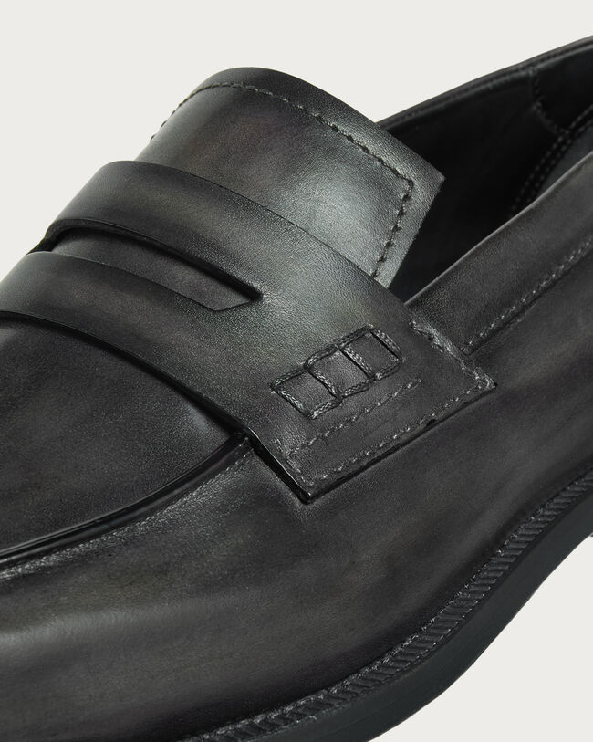 Mont-Thabor乐福鞋, Chimere, hi-res