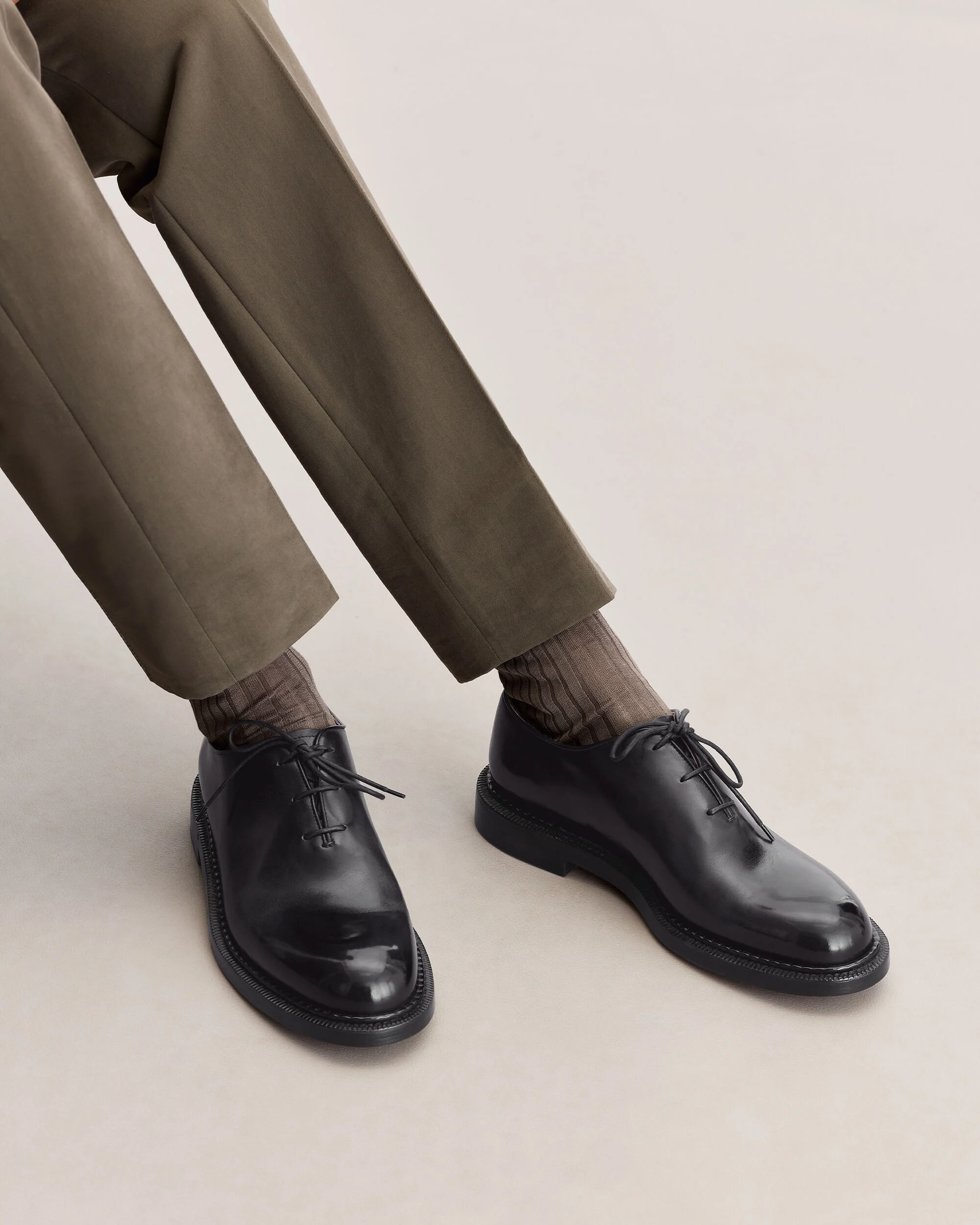 Alessandro 1895 Oxford, Charcoal Gray, hi-res