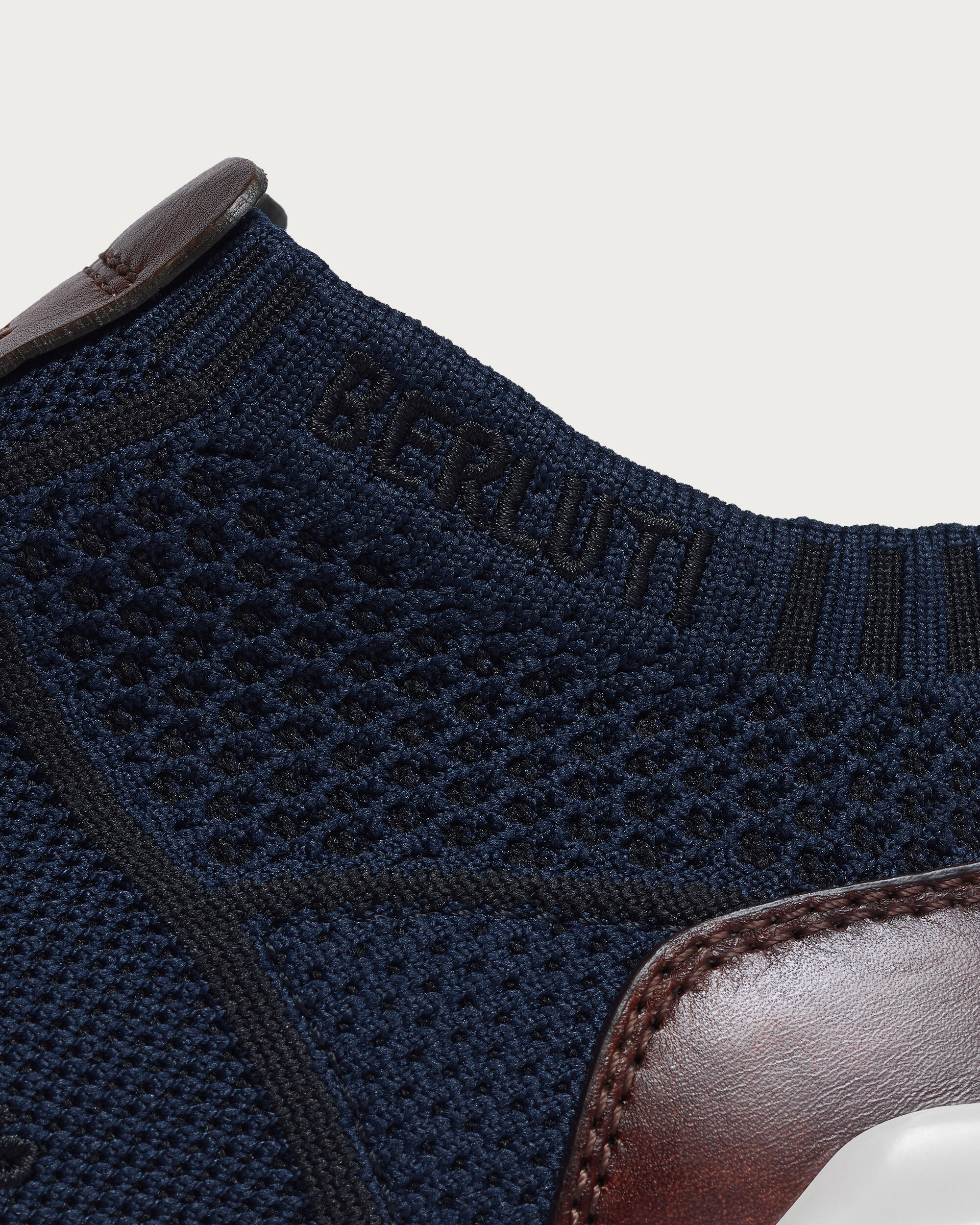 定価18,8万 ベルルッティ シャドウ カーフレザー ナイロン スニーカー 青 定価18,8万 ベルルッティ シャドウ カーフレザー ナイロン スニーカー 青