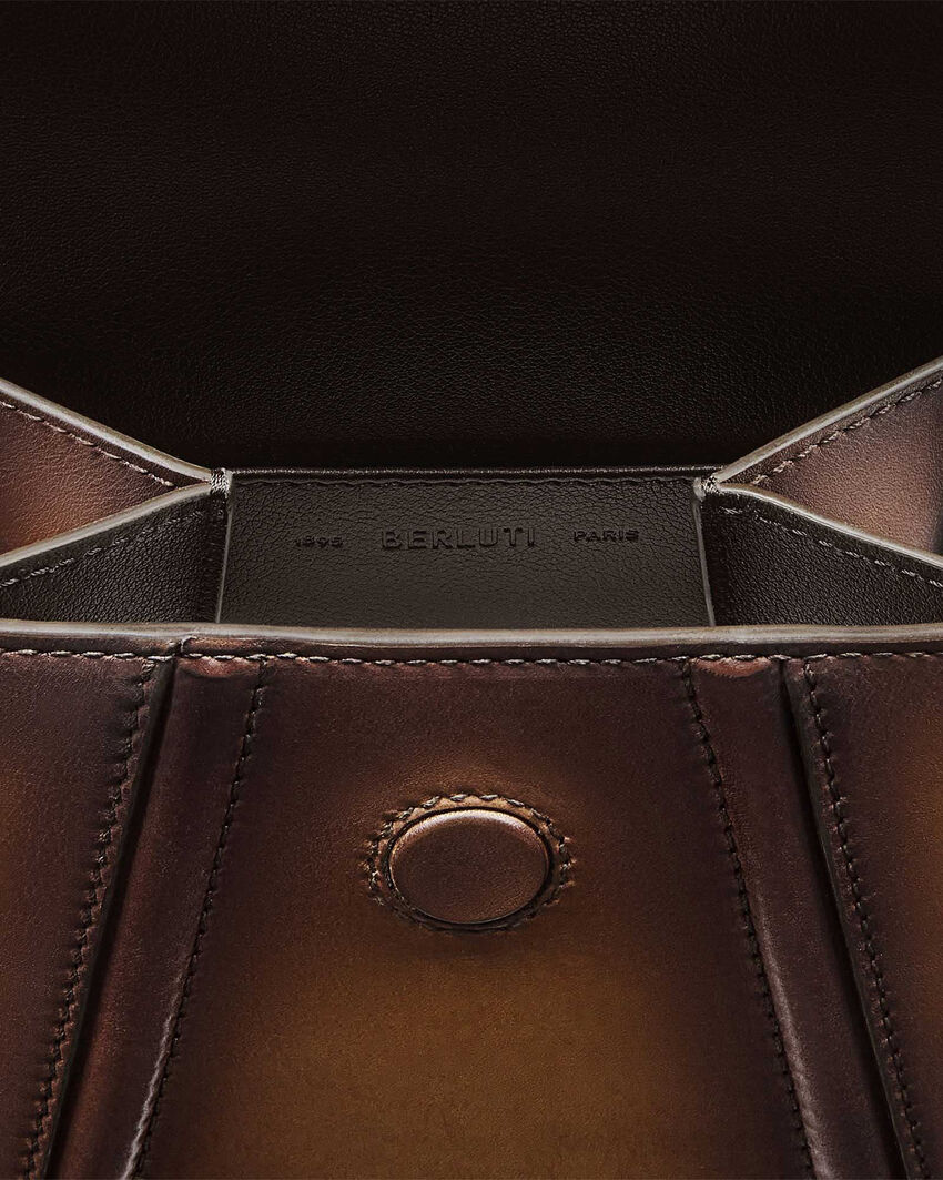 앤디 폰 파우치 메신저 305353