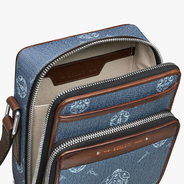 Miles Canvas and Leather Messenger, BLUE CHEVRON+CACAO INTENSO, hi-res