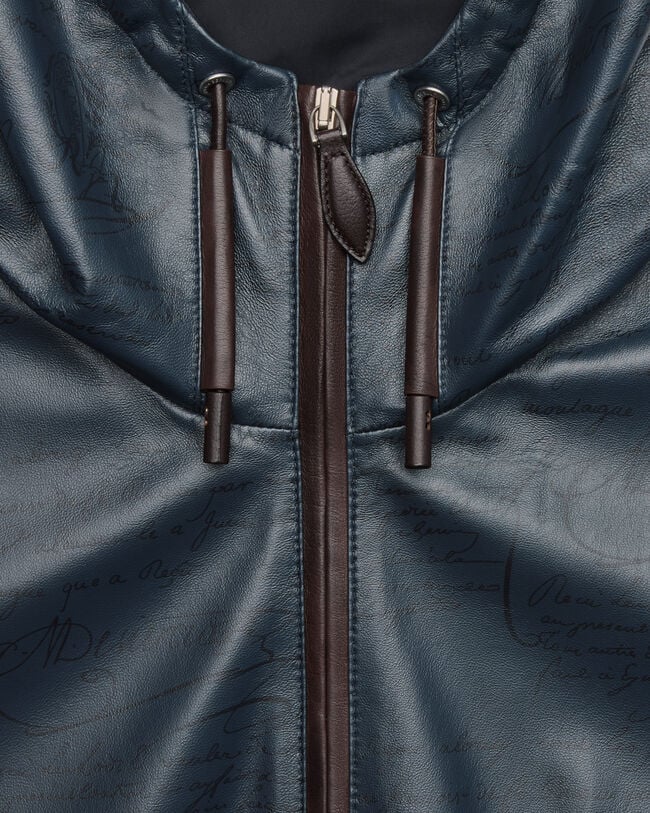 Blouson &agrave; Capuche en Cuir Fly Ultral&eacute;ger Motif Scritto, Mineral Blue, hi-res