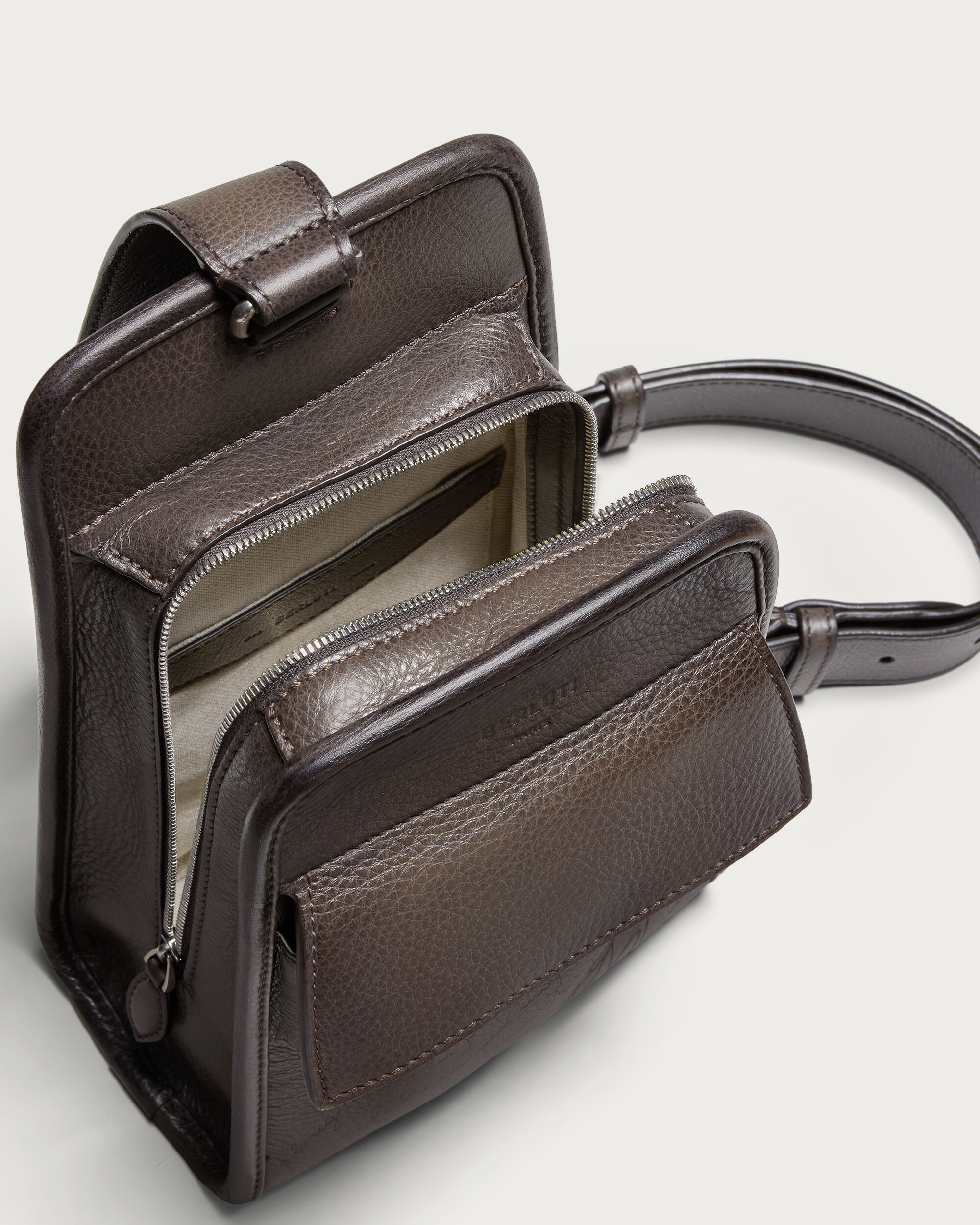 P&eacute;riple Sling Bag, Grey, hi-res