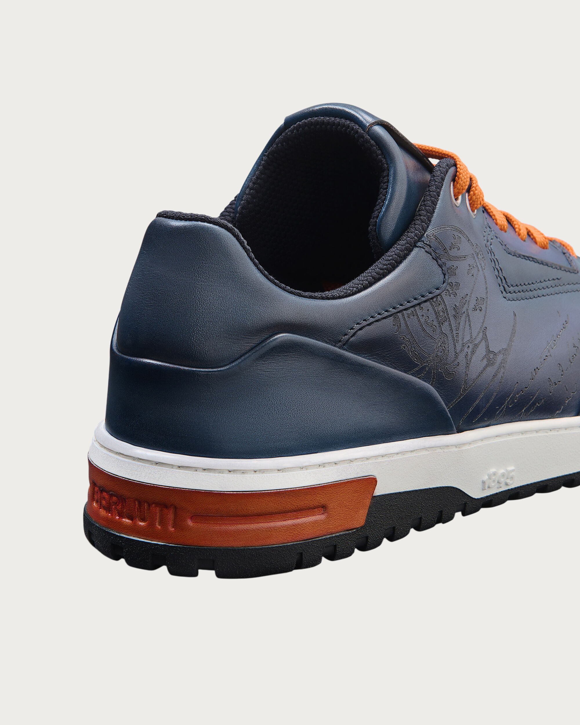 プレイオフ スニーカー | ベルルッティ JP