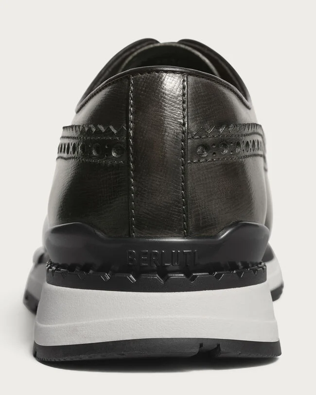 Fast Track Oxford, Selva Oscura, hi-res