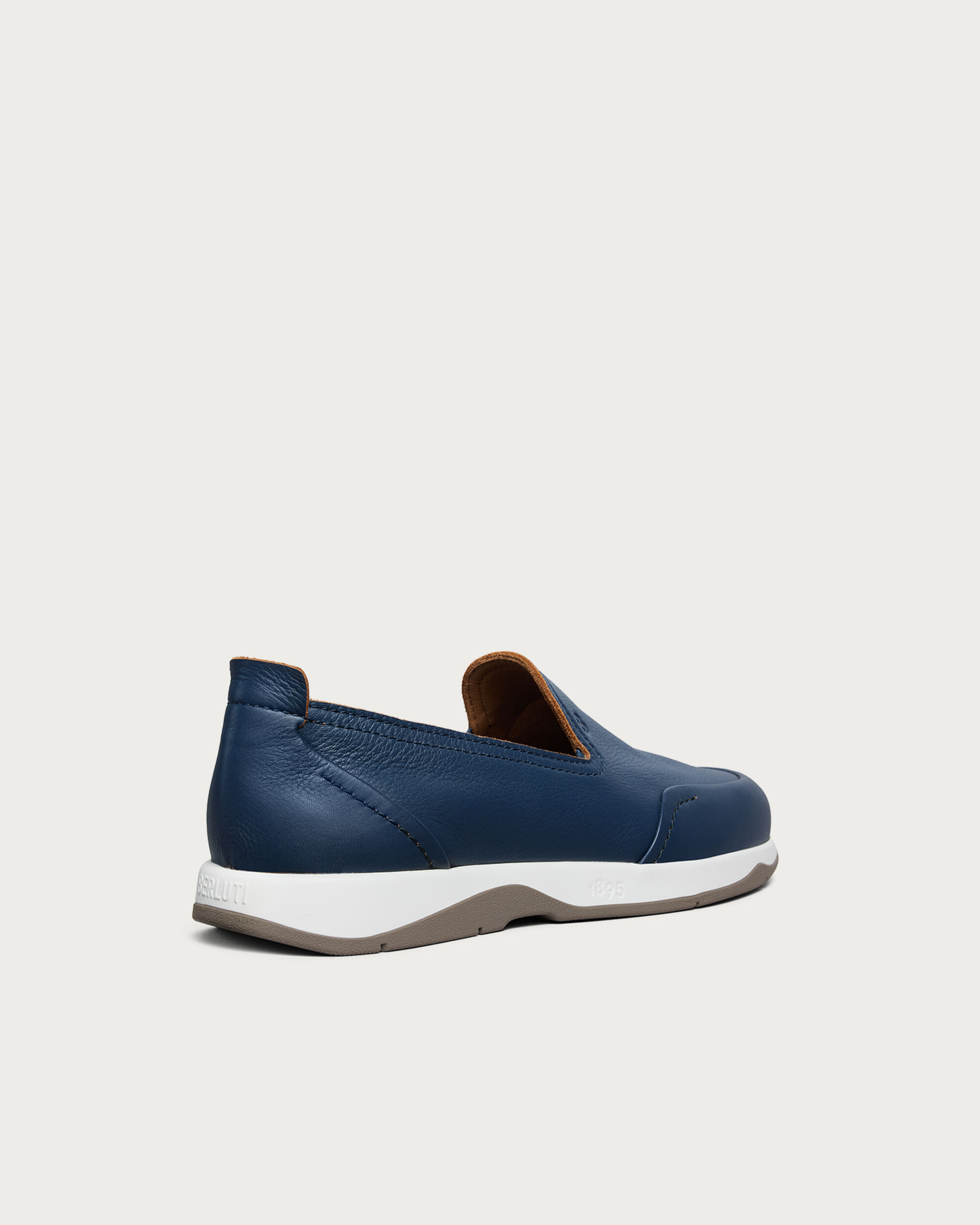 Echapp&eacute;e Loafer, Navy Blue, hi-res