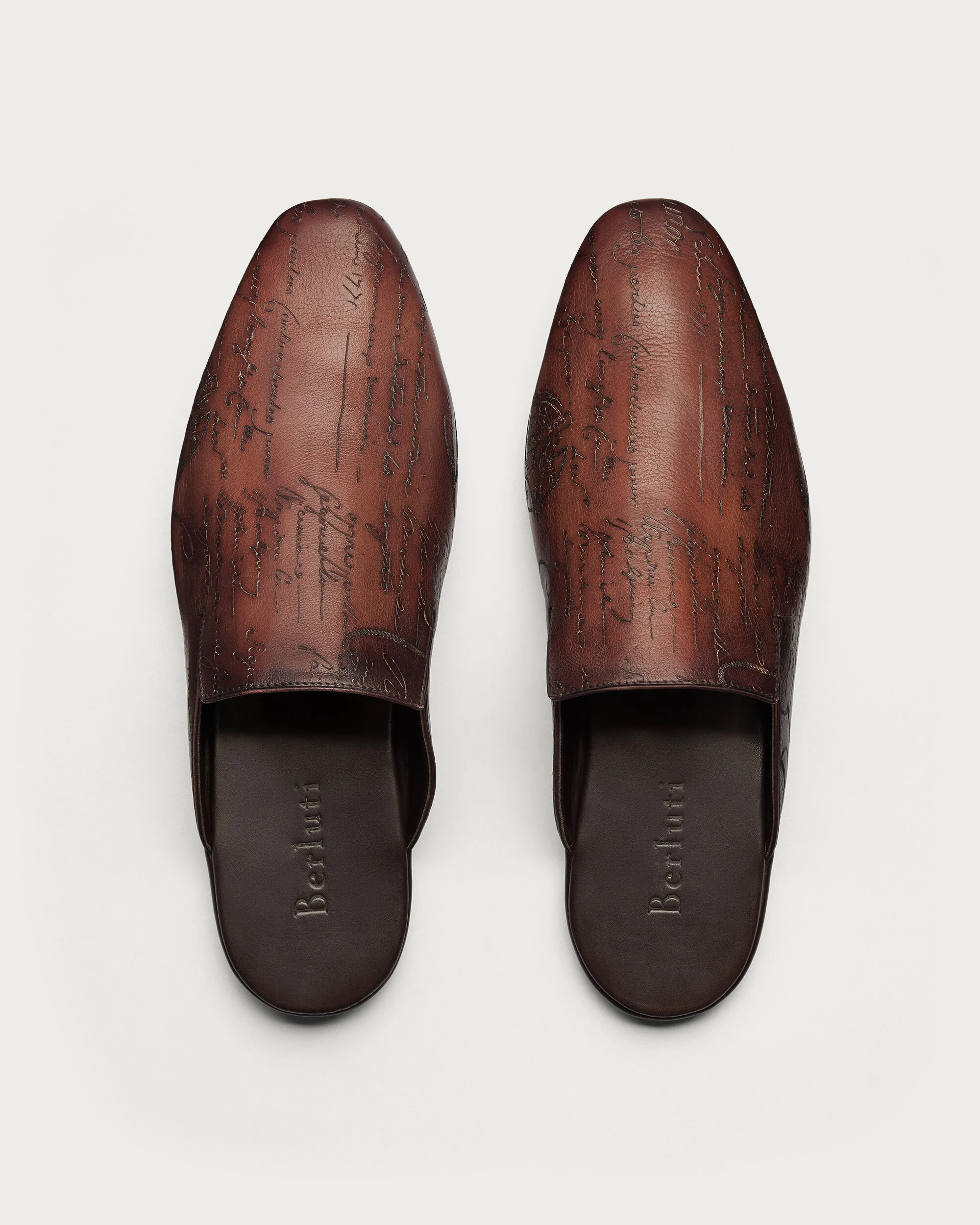 Cyrus Mule, Tabacco, hi-res