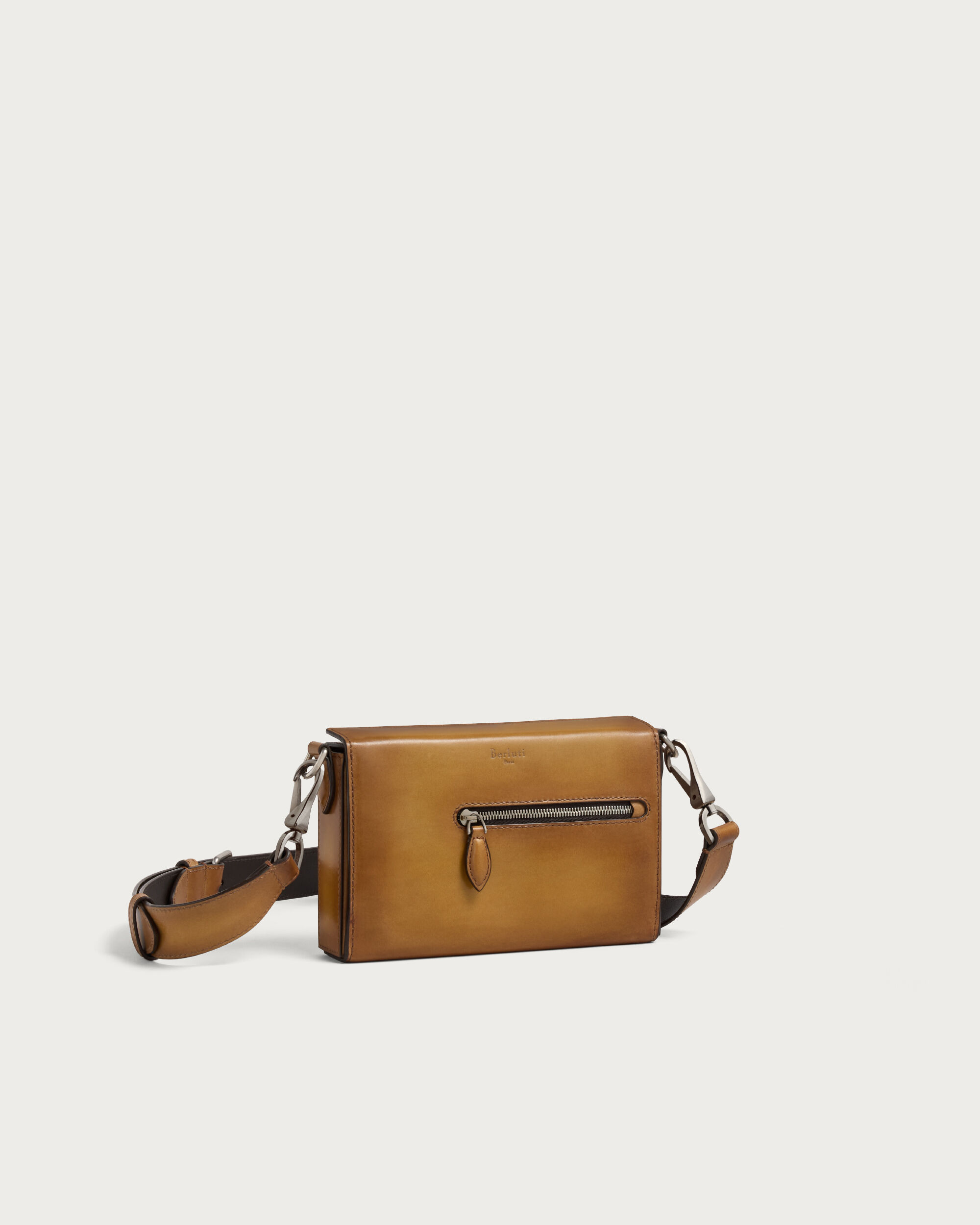 ベルルッティ Berluti ドゥジュール　塗り直しあり M305345_toujours-soft-zipped-