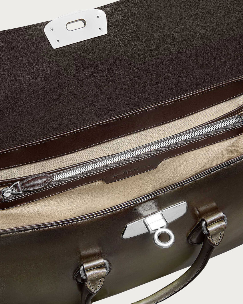 에미오 푼토 아 마노 브리프케이스 305350