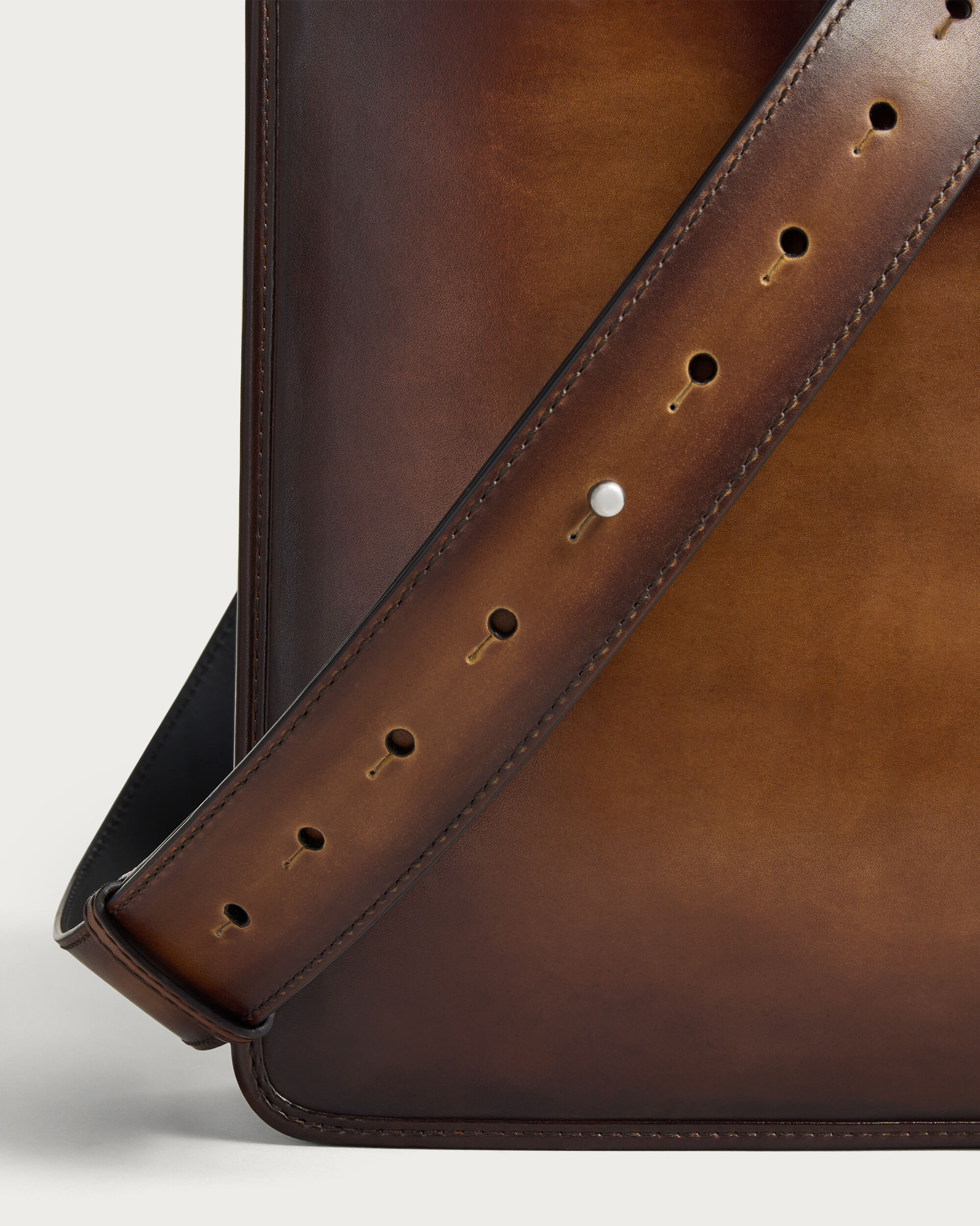 アンジュール ブリーフケース | ベルルッティ JP