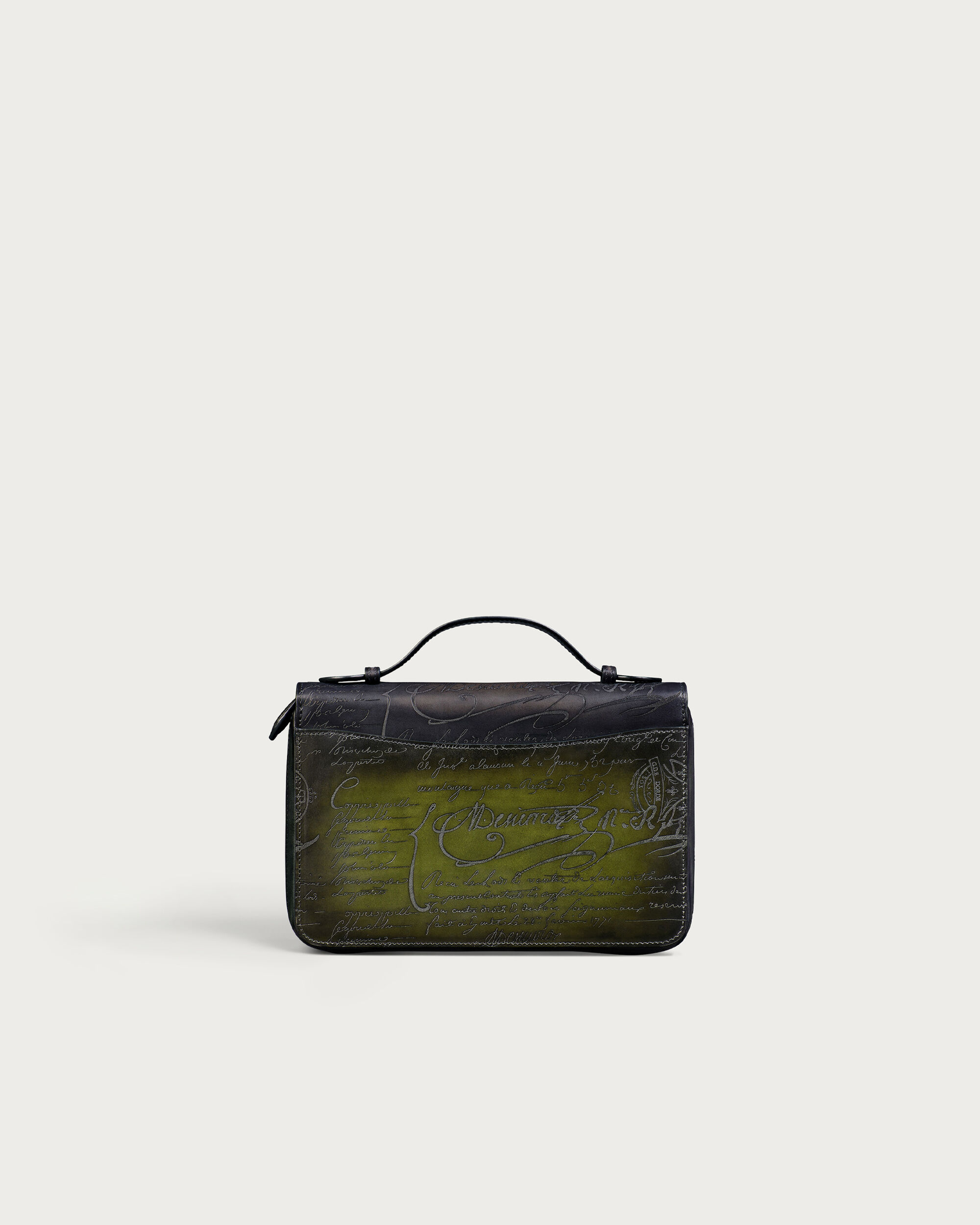 イタウバ ワイド グラディアント マキシウォレット | ベルルッティ JP