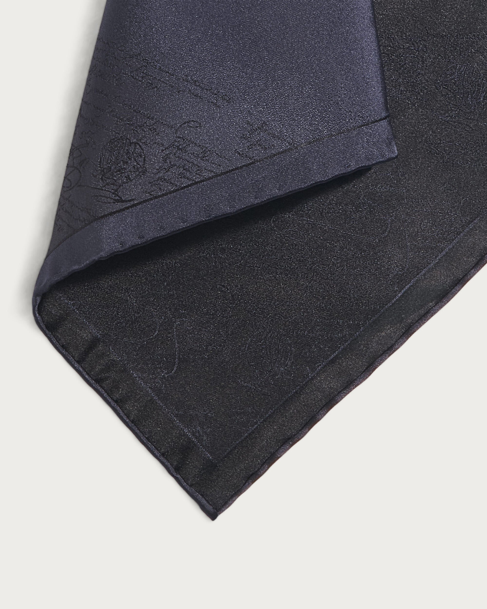 スクリットパターン ハンカチーフ, Blue Charcoal, hi-res