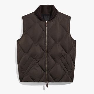 Quilted Nylon Down Gilet With Knit Collar Quilted Nylon Down Gilet With Knit Collar