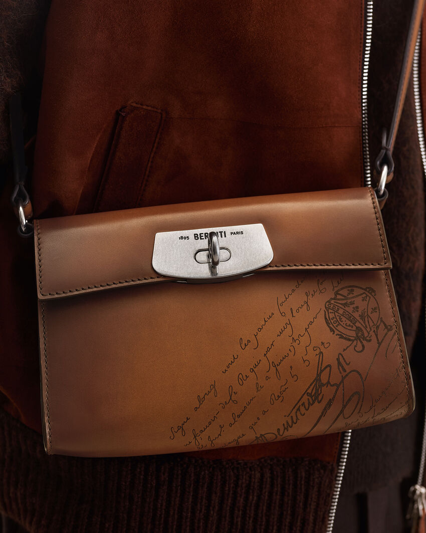 에미오 파우치 온 스트랩 메신저 308214