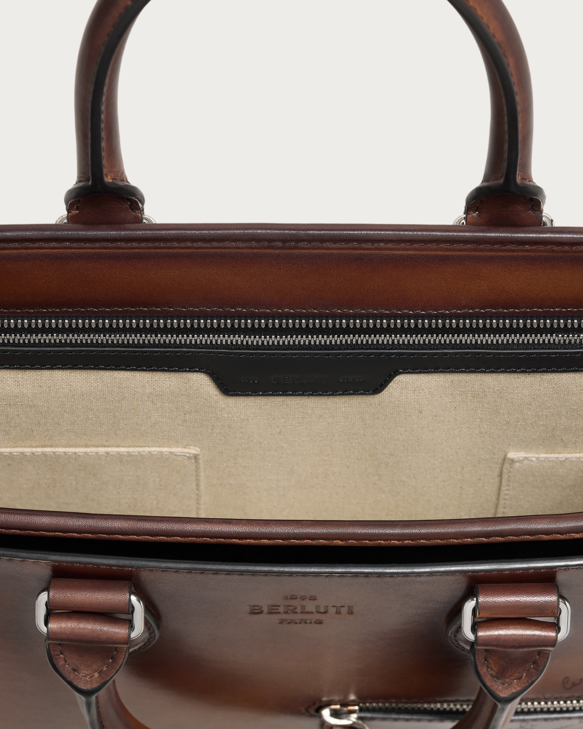 アンジュール ブリーフケース | ベルルッティ JP