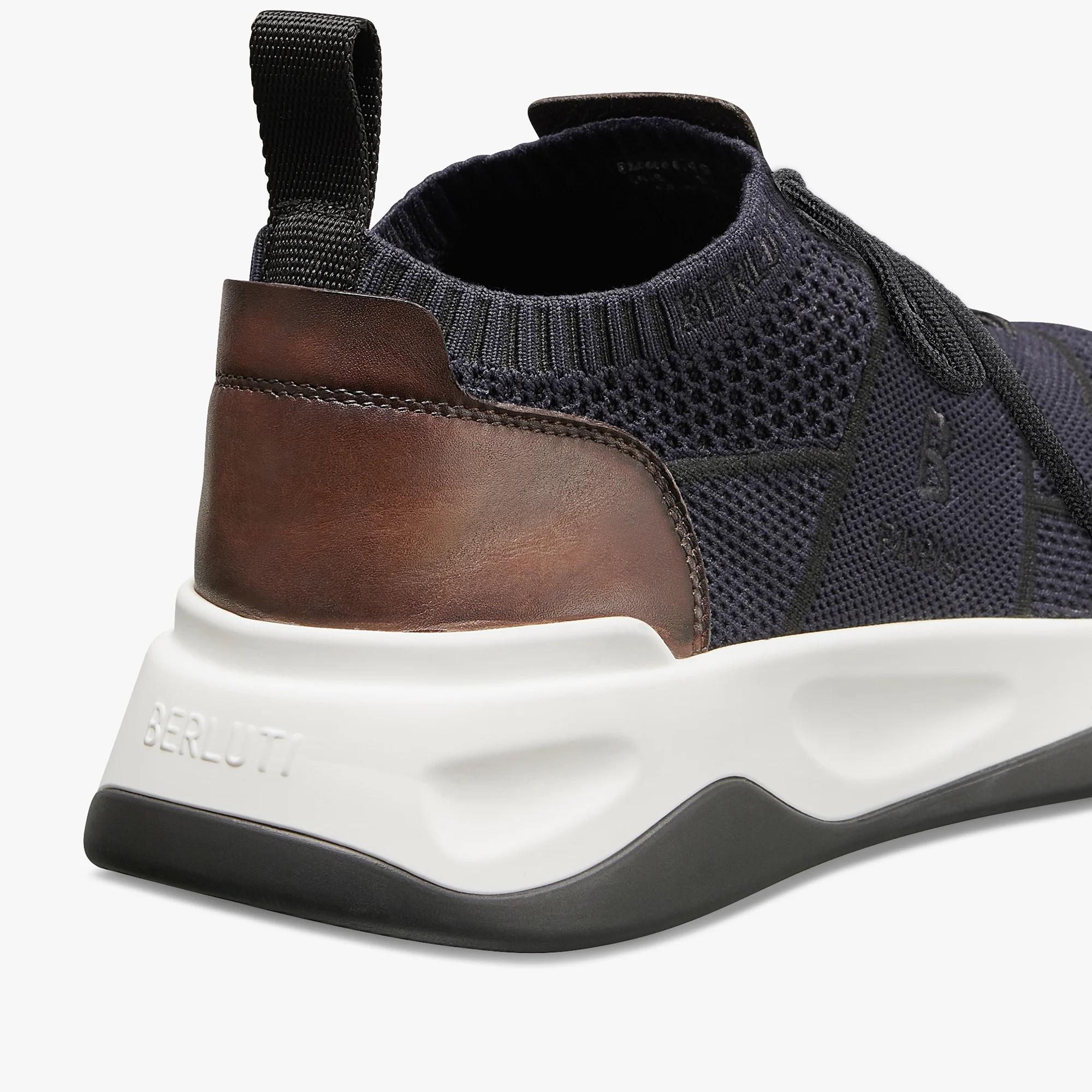Basket berluti top