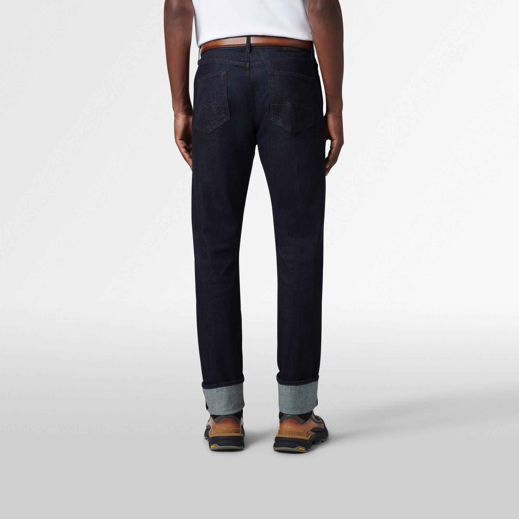 R27TDU53-001_straight-denim-