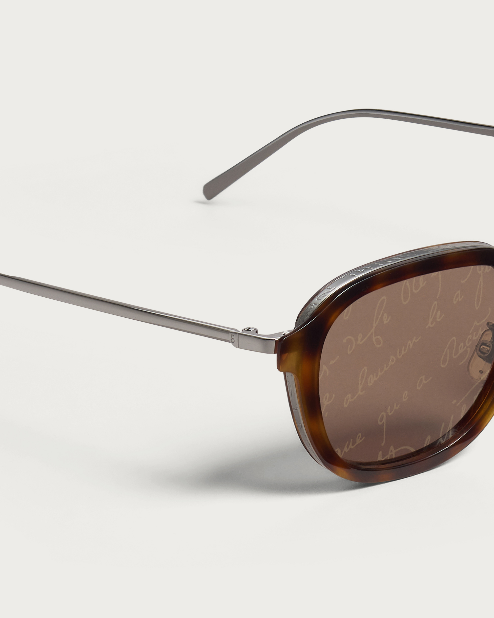BERLUTI サングラス ブラウン ケース付き イクイノックス サングラス | ベルルッティ JP