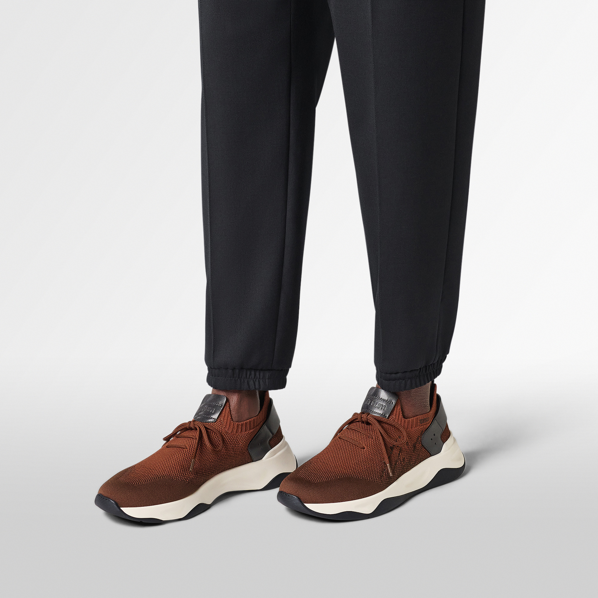トレンド【BERLUTI】Shadow ランナースニーカー ニット＆レザー シャドウ ニット＆レザースニーカー | ベルルッティ JP