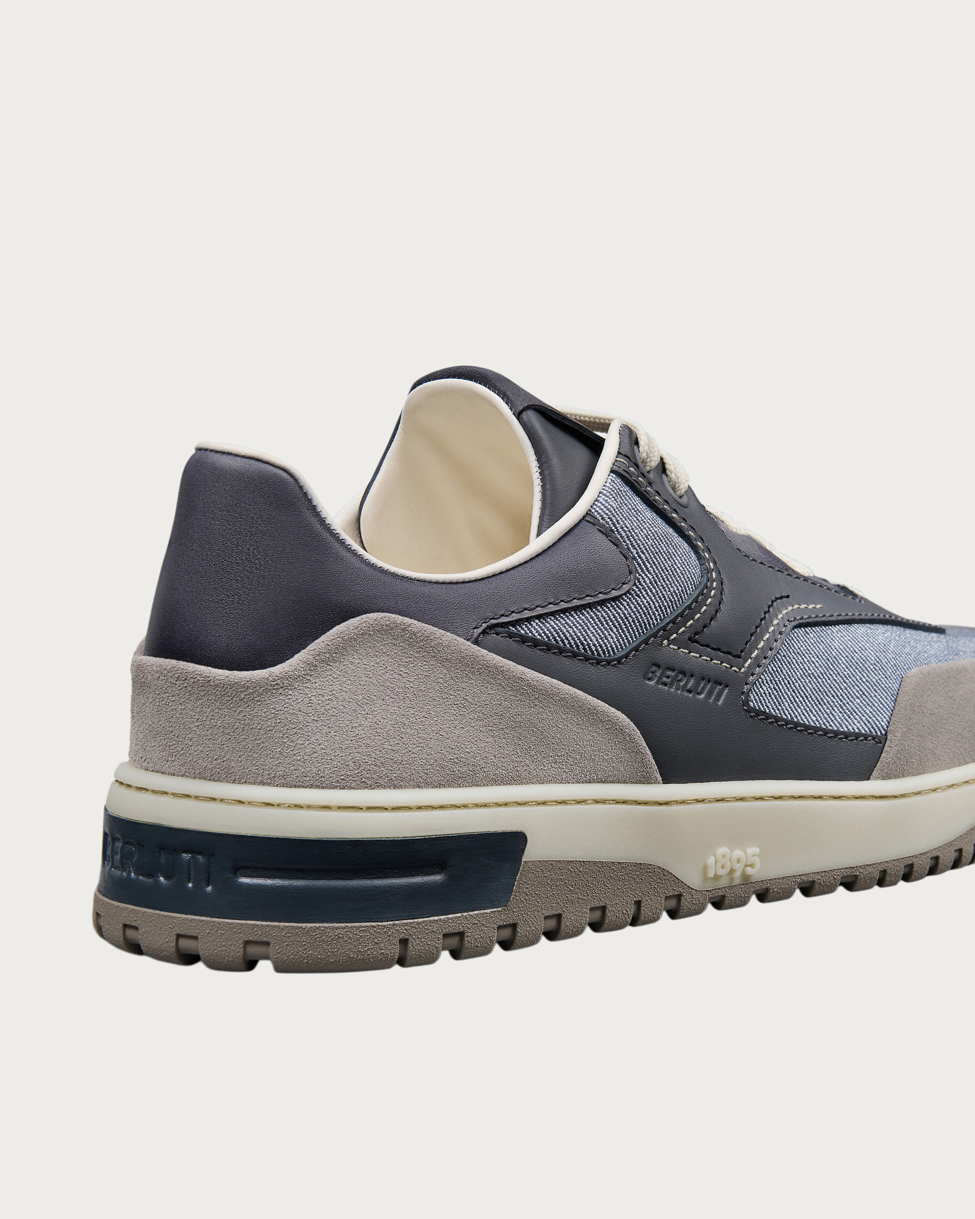 プレイオフ スニーカー | ベルルッティ JP